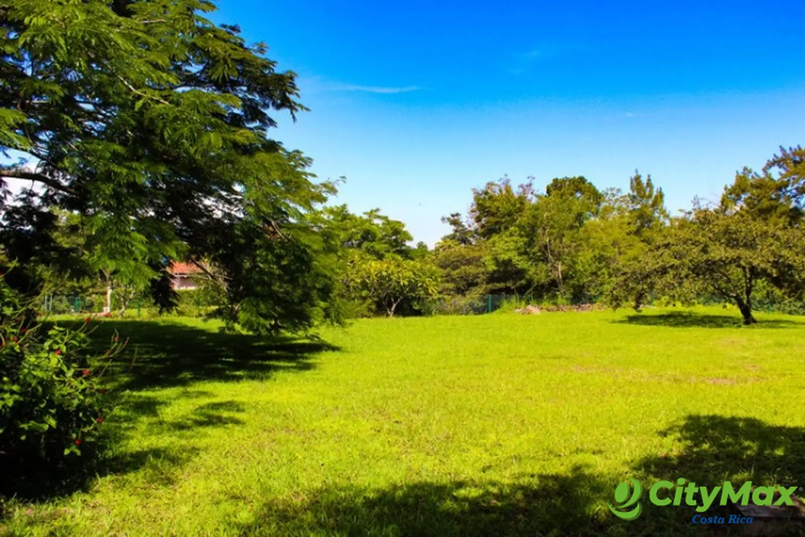 Terreno Exclusivo en Venta en La Guácima, Alajuela. - foto 2