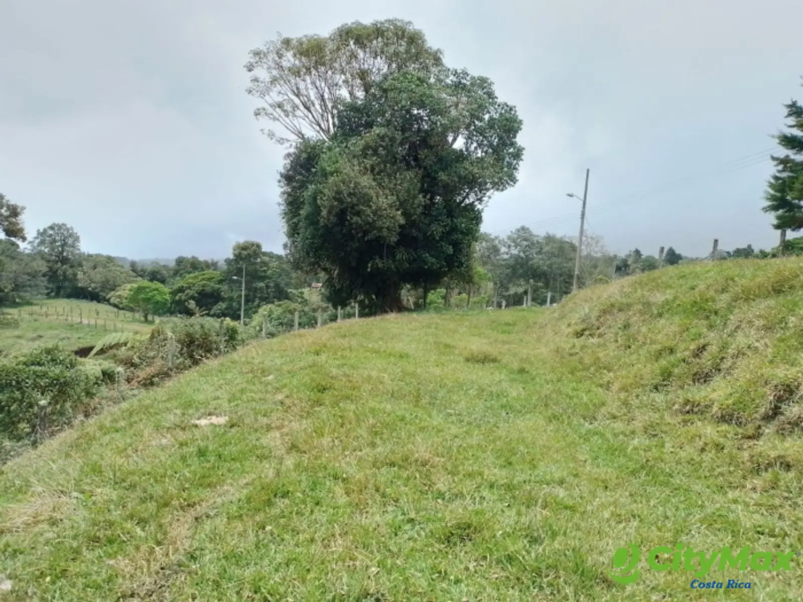 Se vende finca en Varablanca, Heredia - foto 6