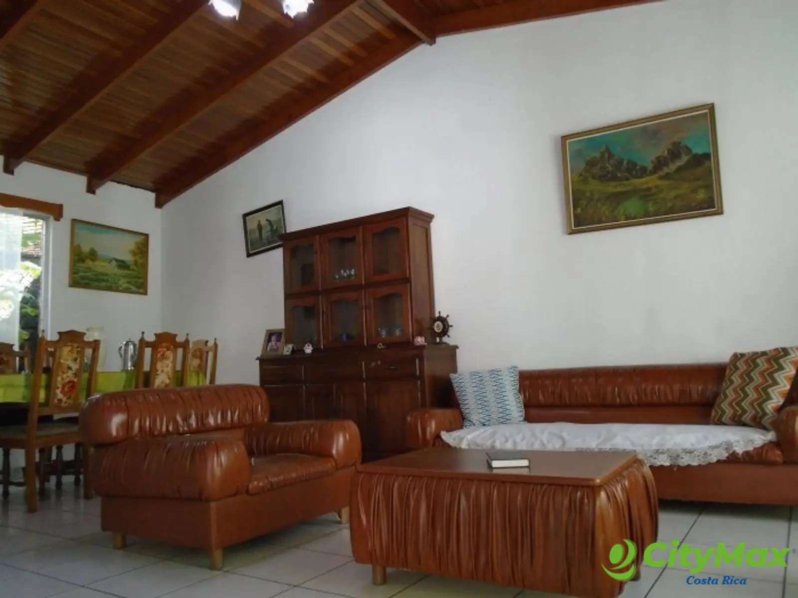 Casa en Venta en Alajuela Centro con Amplio Jardín - foto 22