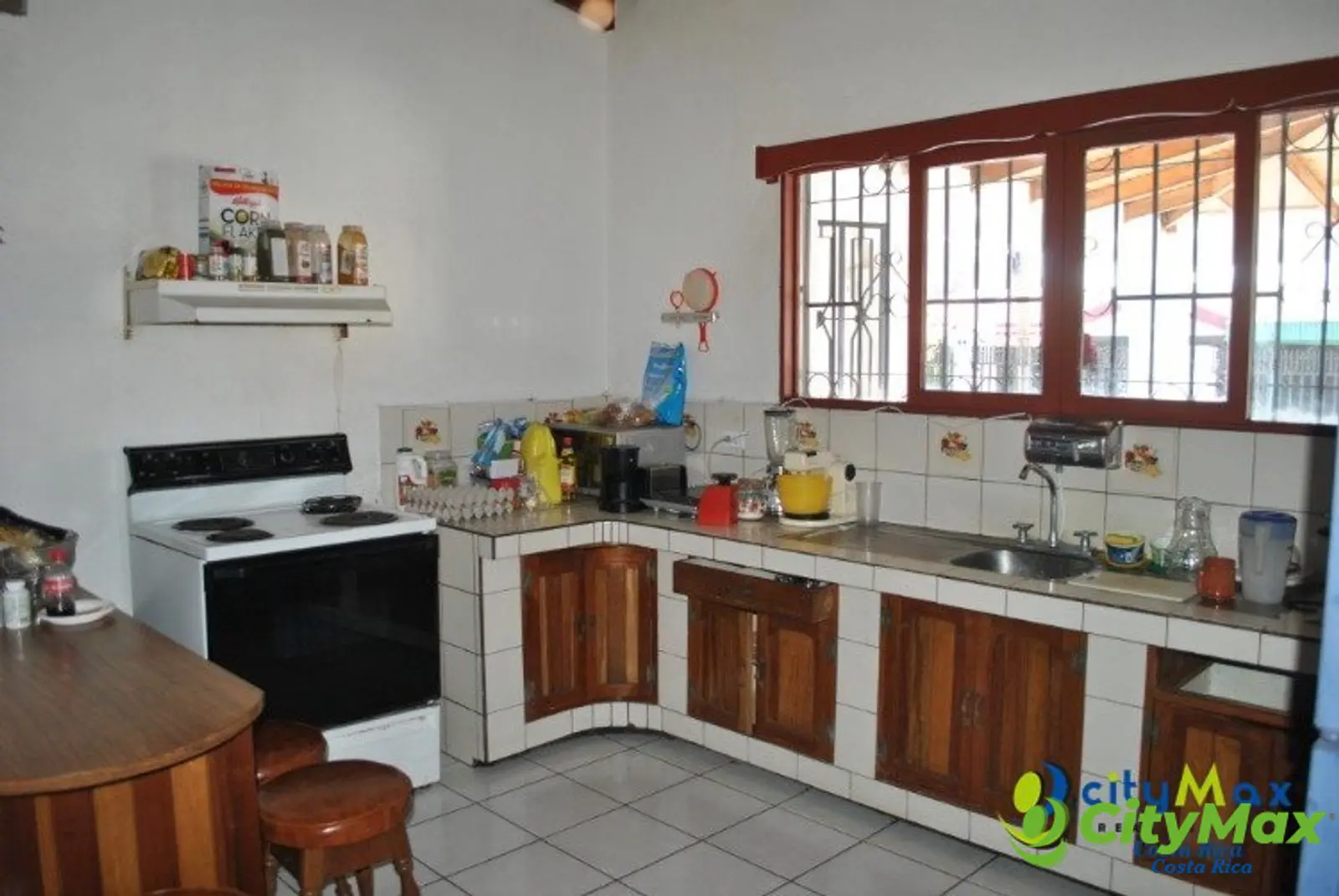 Casa en Venta en Alajuela Centro con Amplio Jardín - foto 4