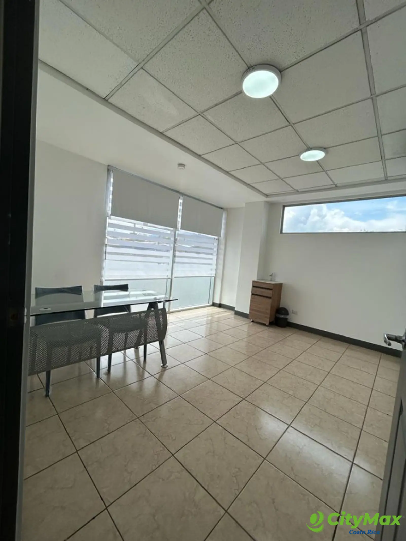 Edificio Corporativo de 690 m2 en Renta en La Uruca SJ. - foto 5