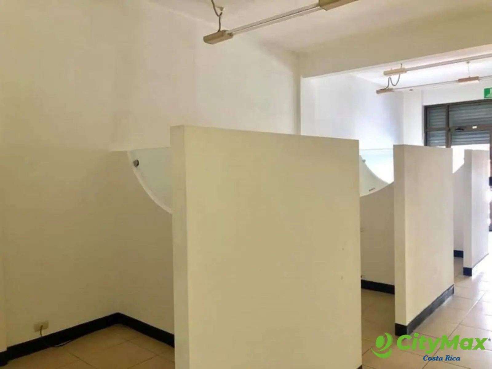 Edificio en Venta en Rohrmoser Ideal para Inversión - foto 12
