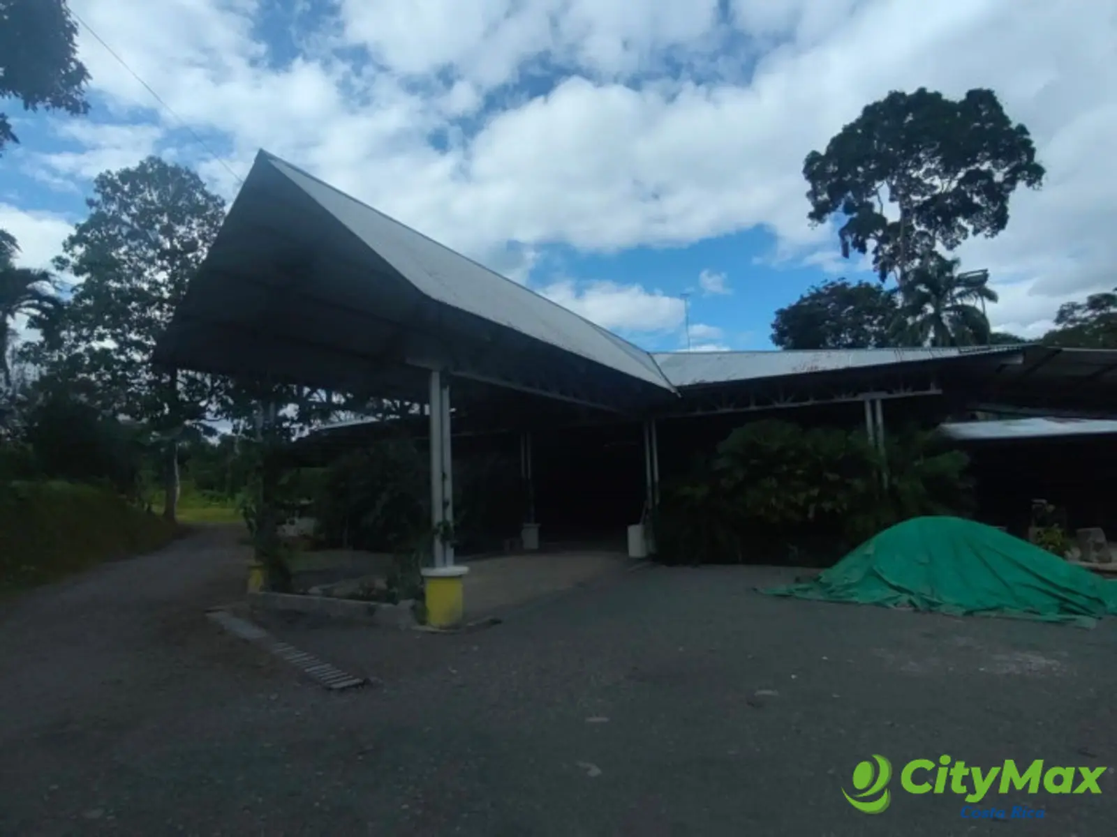 Exclusiva Quinta en Guápiles Ideal para Descanso - foto 3