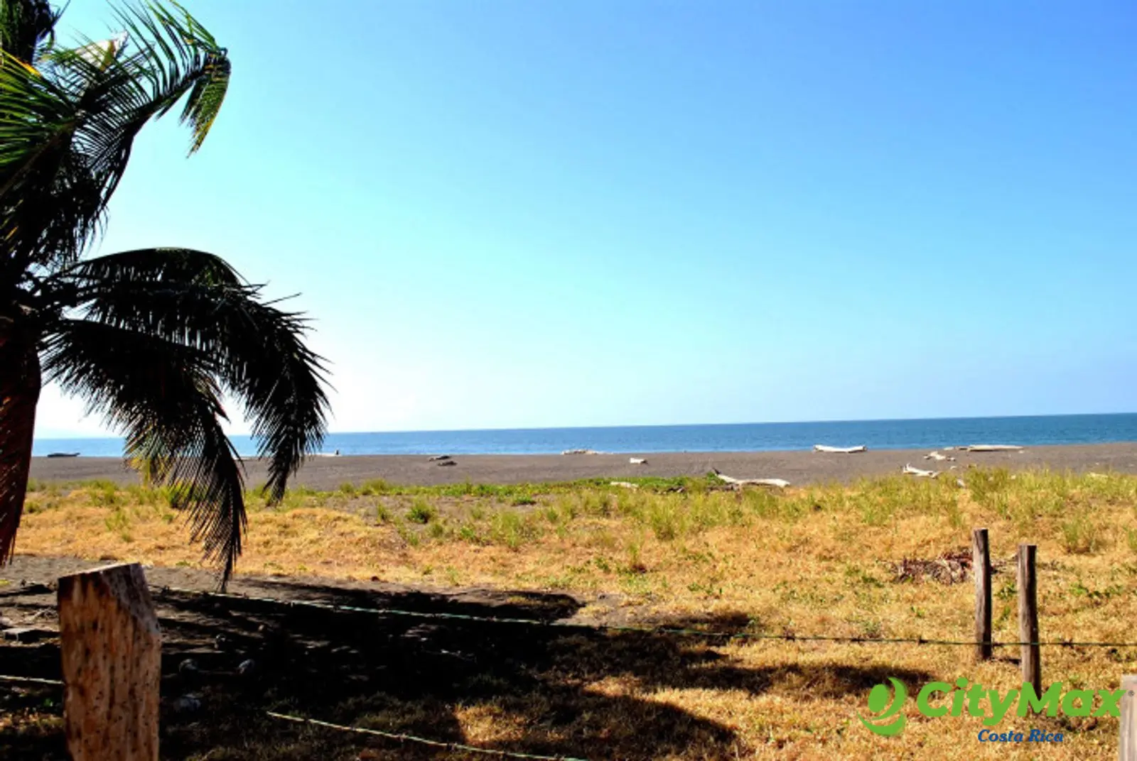 Terreno Frente al Mar en Playa Bajamar, Puntarenas. - foto 6