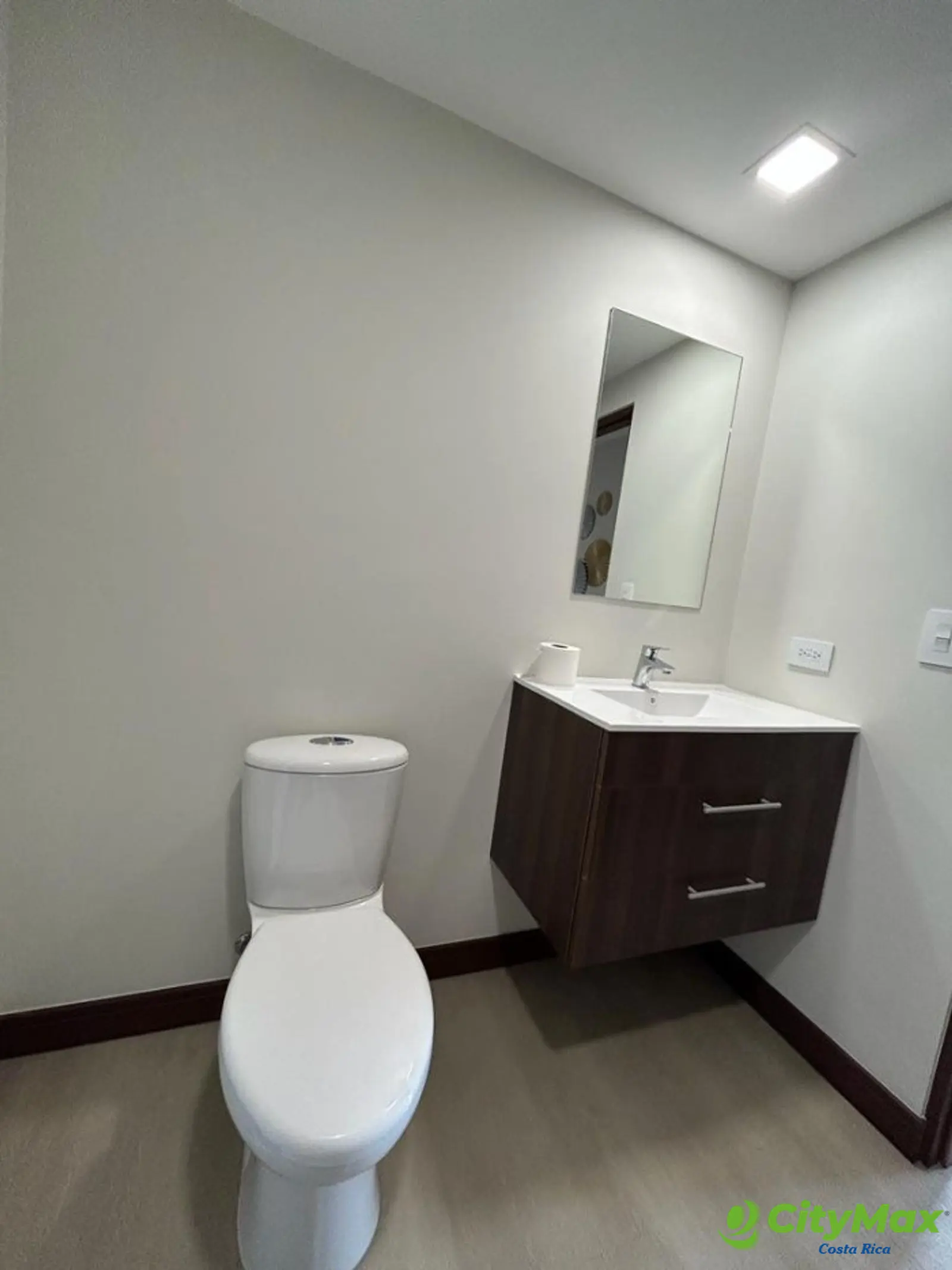 Apartamento en Renta en La Uruca San José Costa Rica - foto 14