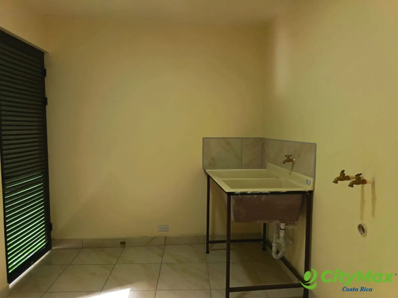 Alquiler de amplia y centrica casa en Escazú, San José - foto 14