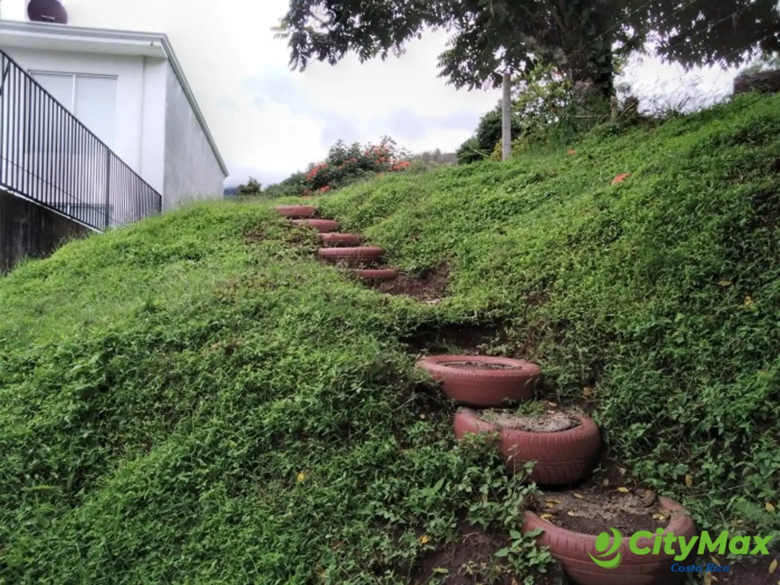 Vendo  lote para construir con vista panorámica Escazú - foto 5
