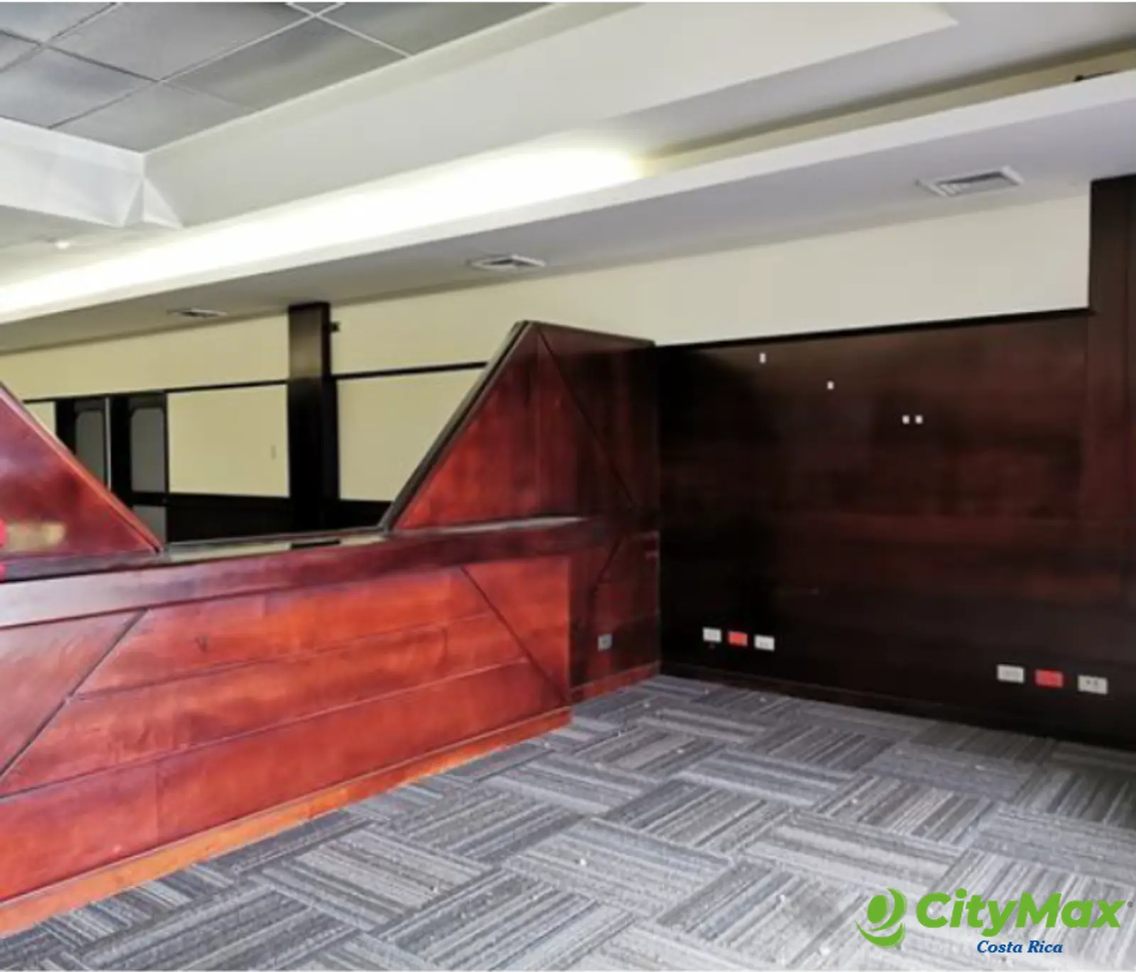 Oficinas en Alquiler con 1,056 m² en Barreal Heredia - foto 7