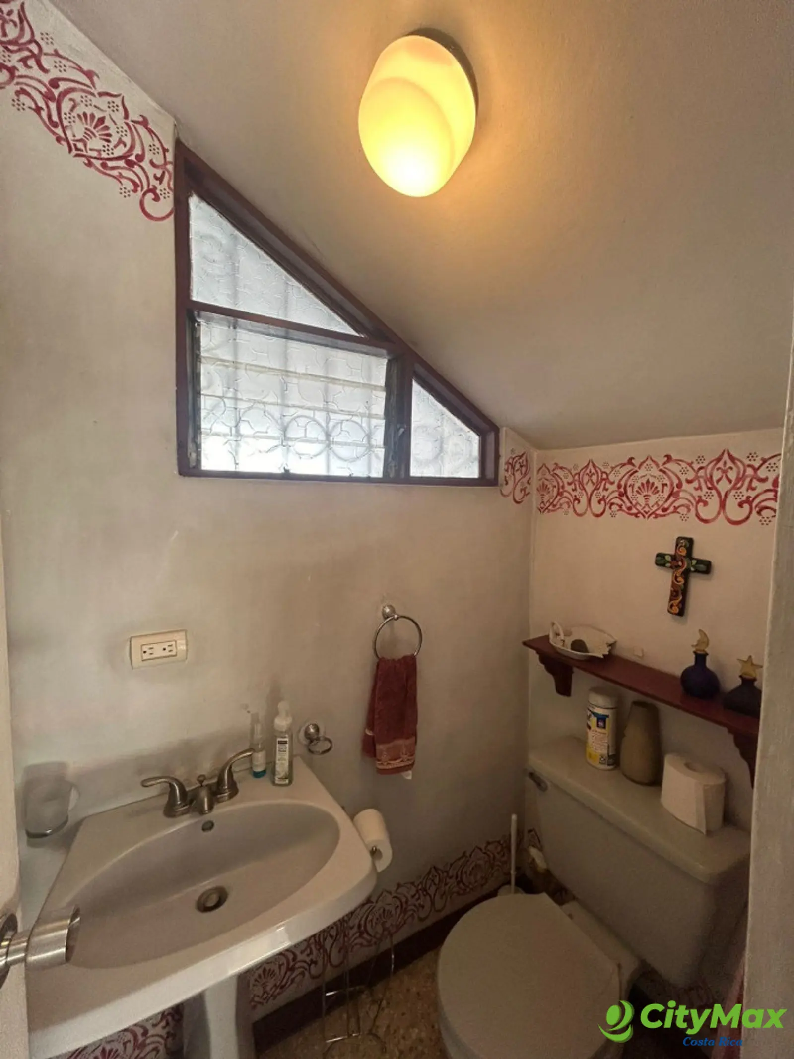 En venta y en Alquiler  hermosa casa en Heredia  - foto 27