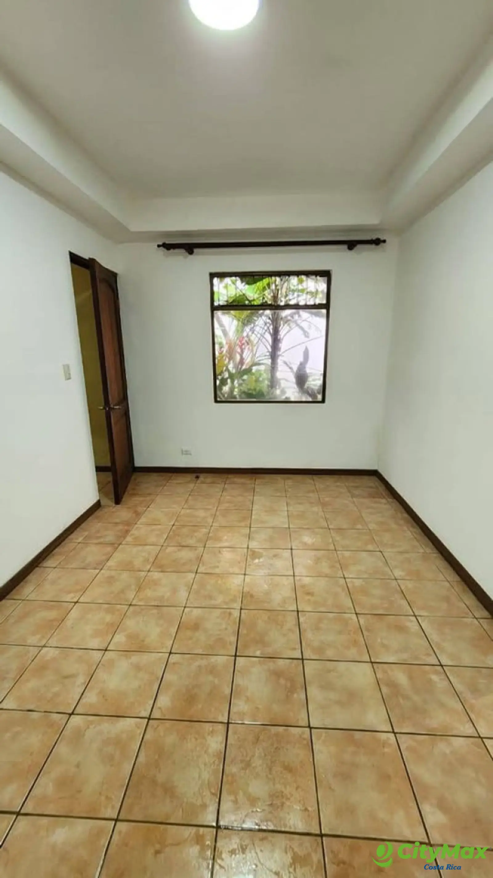 Espectacular Casa en Venta en Mercedes Norte de Heredia - foto 8