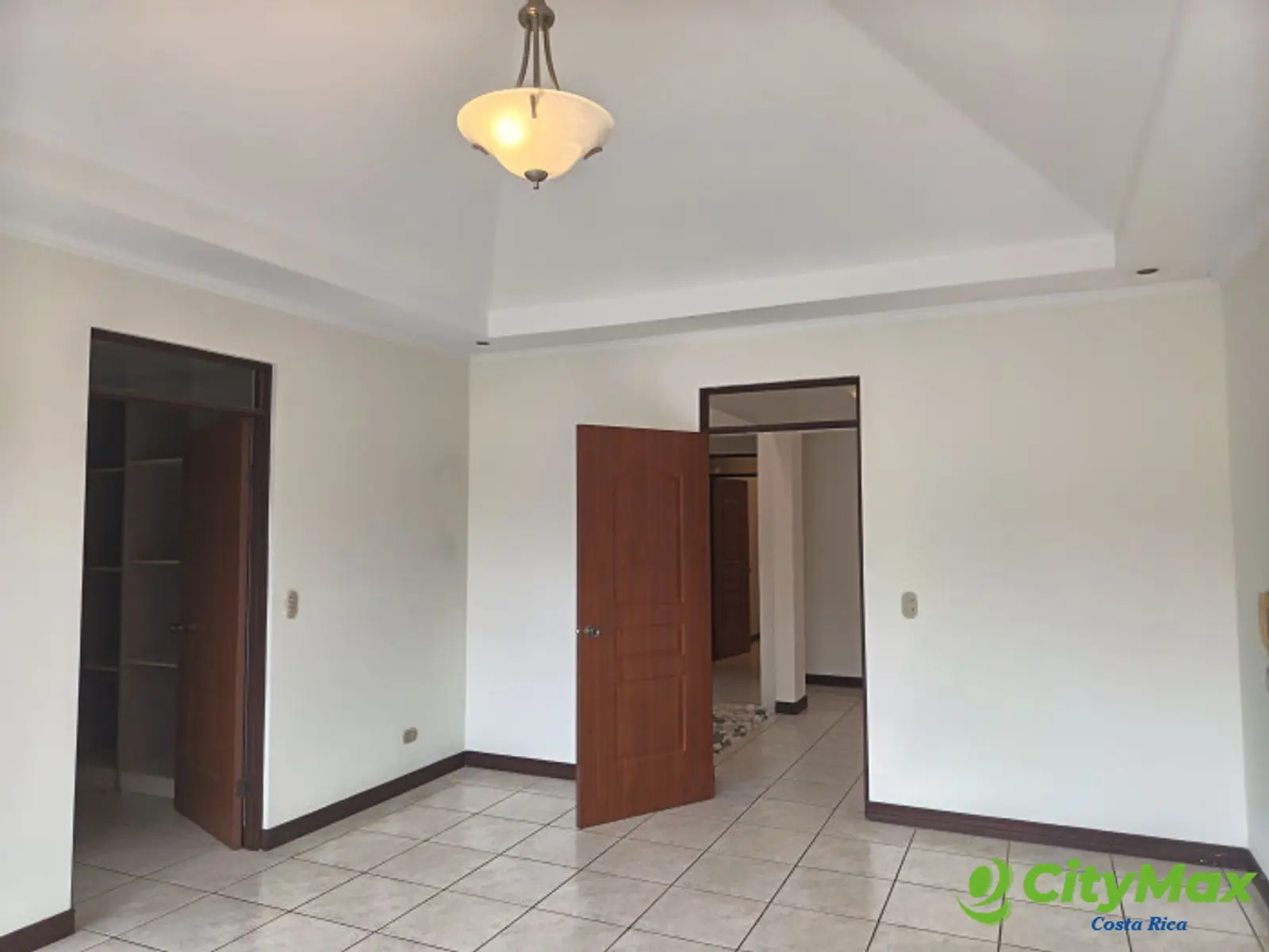 Hermosa Casa en Venta o Renta en Condominio en Moravia. - Habitación principal