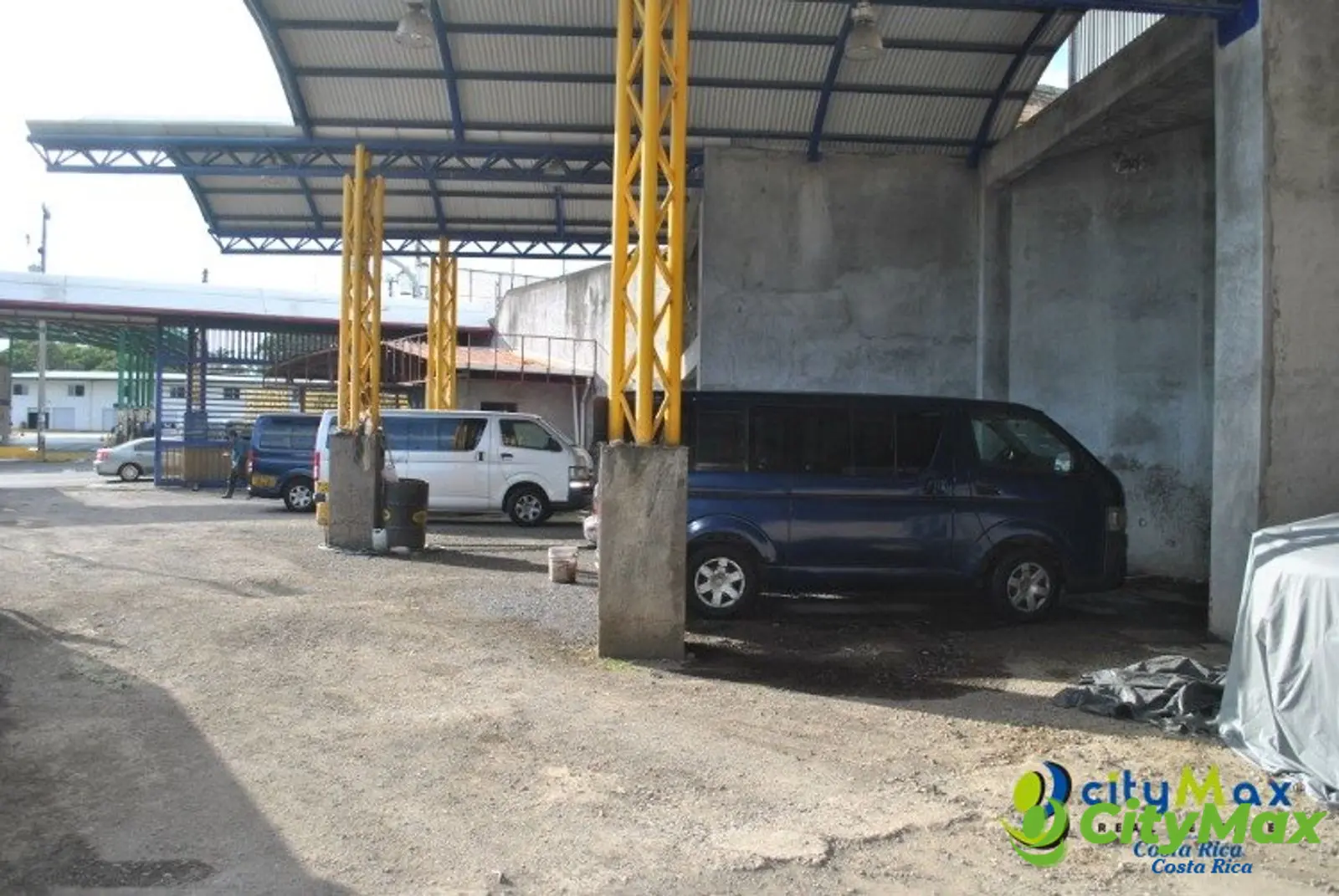 Venta de Plantel Techado en Desamparados, San José - foto 10