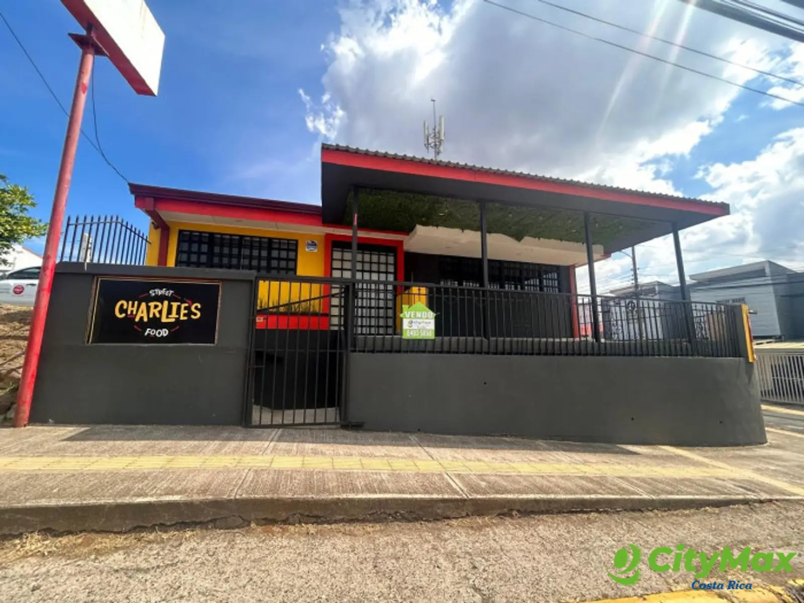 En venta local comercial y Apartamento en Heredia CR - foto 2
