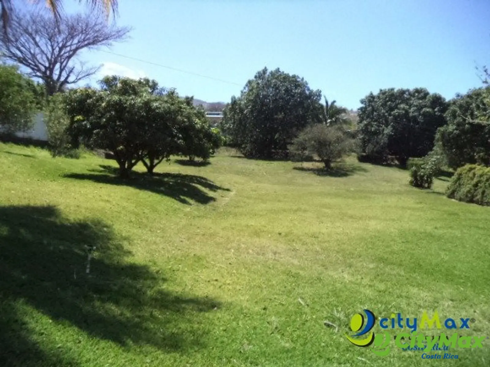 Terreno en Venta comercial u residencial  Brasil Mora - foto 2