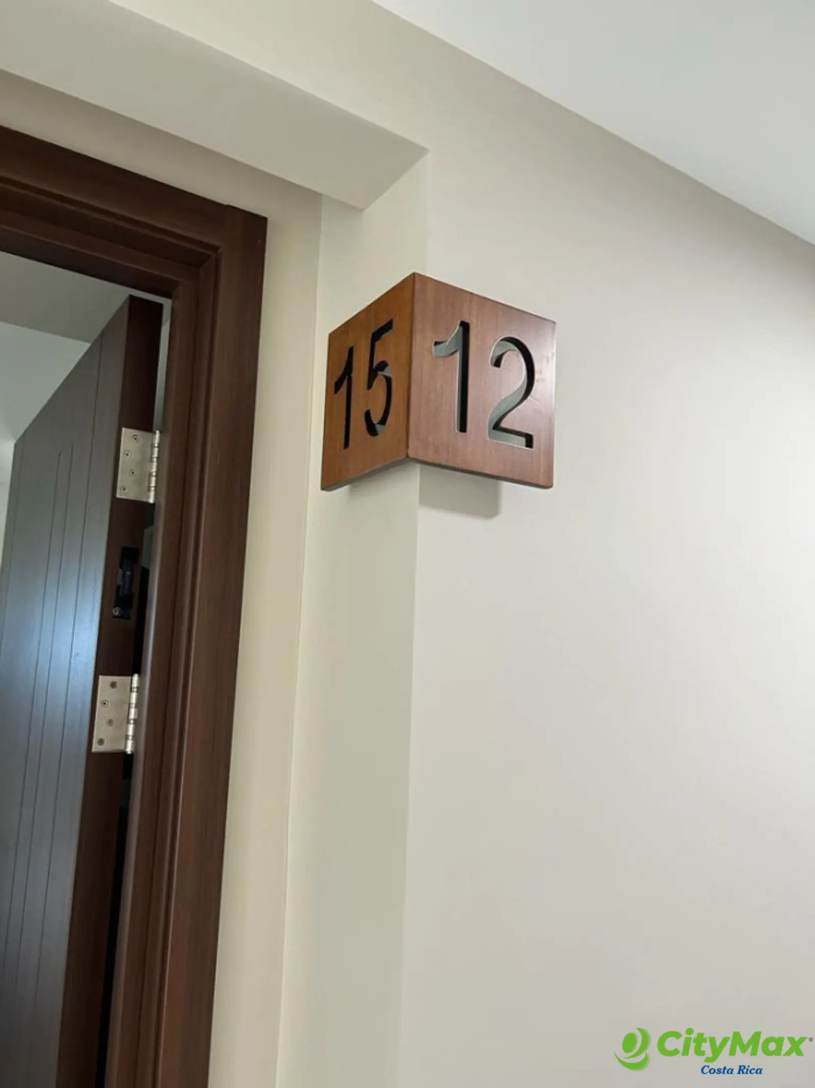 Apartamento Residencial en Venta La Uruca San José - foto 4