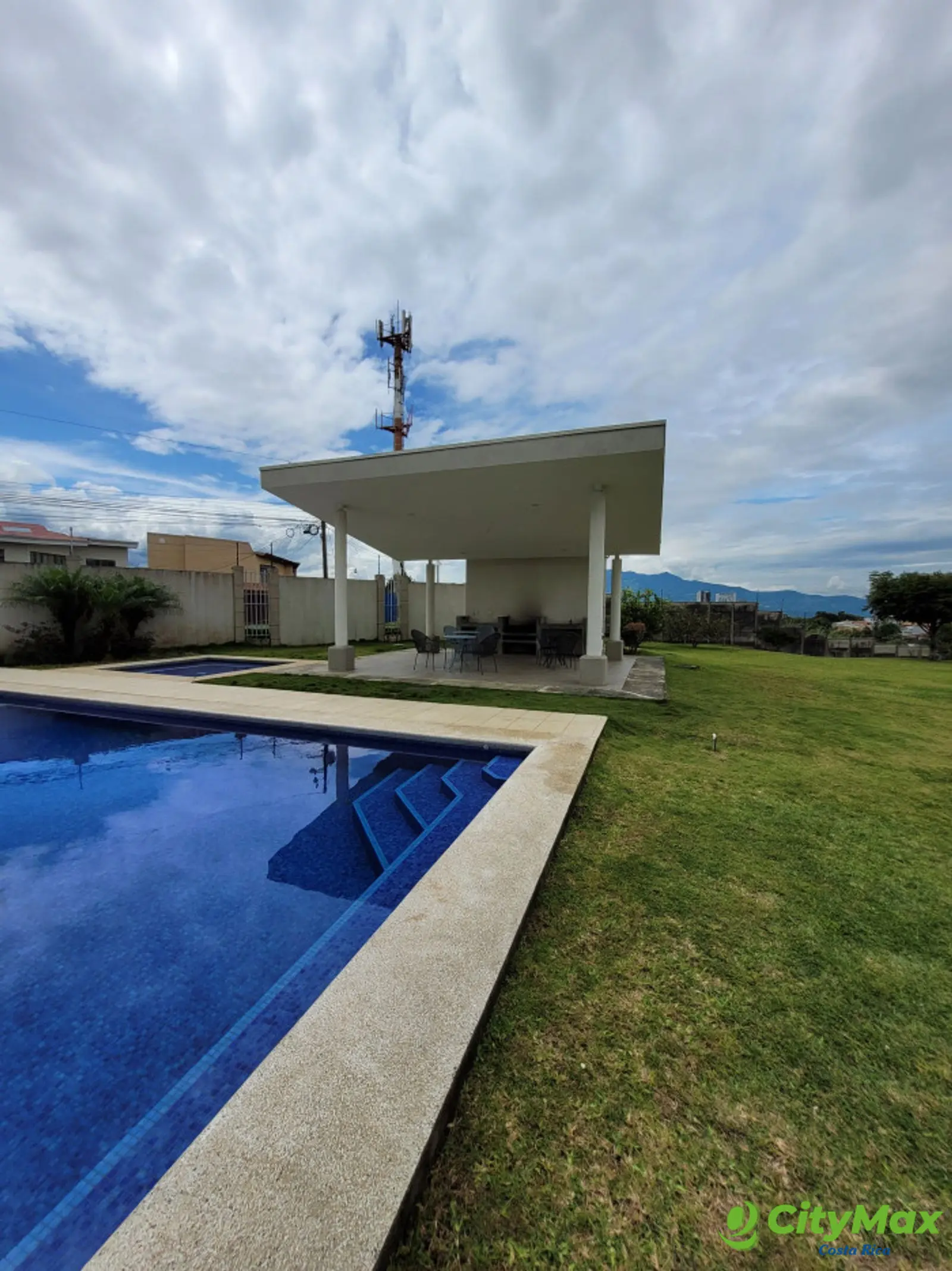 Apartamento en Venta en Torre en Granadilla Curridabat - foto 15