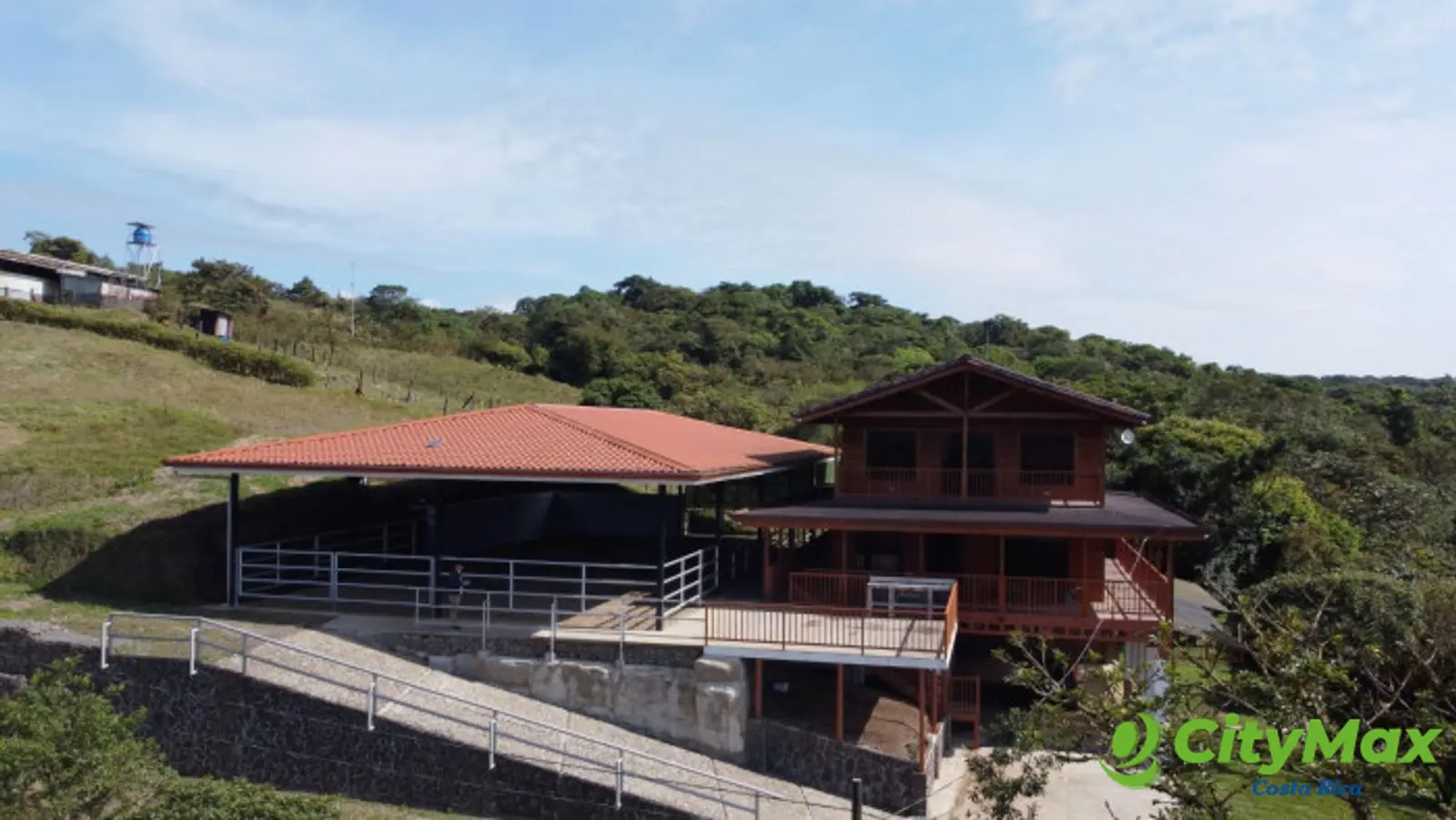 Casa en Finca en venta en Dulce Nombre de Coronado - foto 3