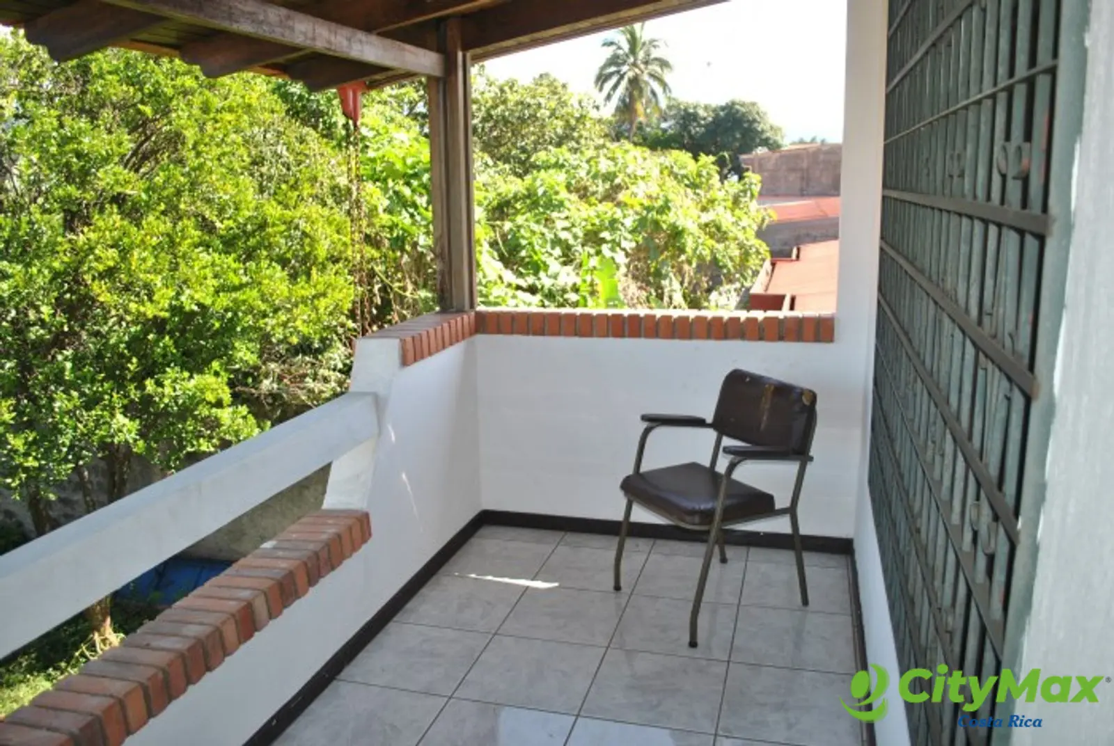 Casa en Venta en Alajuela Centro con Amplio Jardín - foto 20
