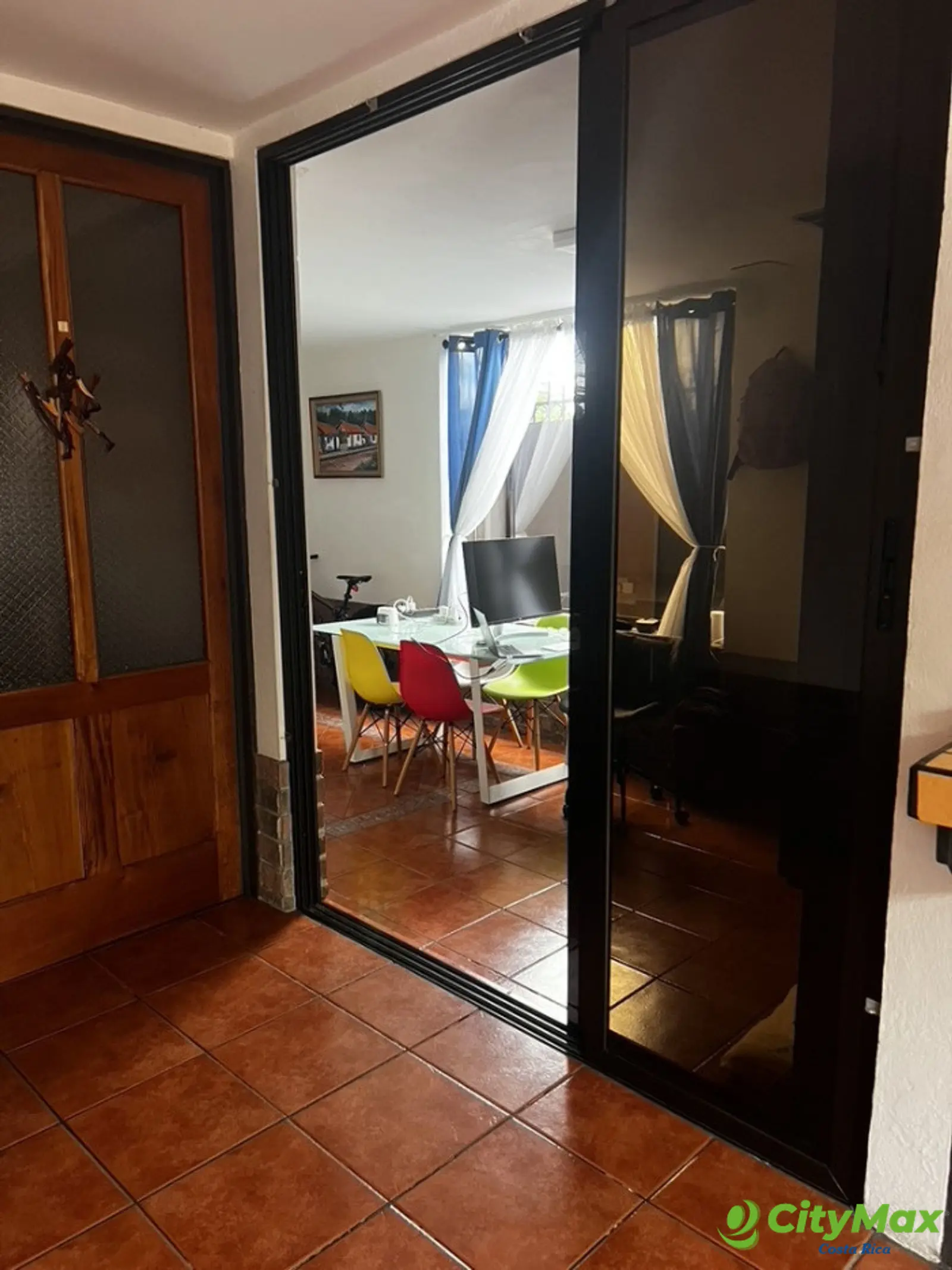 Hermosa casa esquinera en Venta en San Rafael Abajo - foto 3