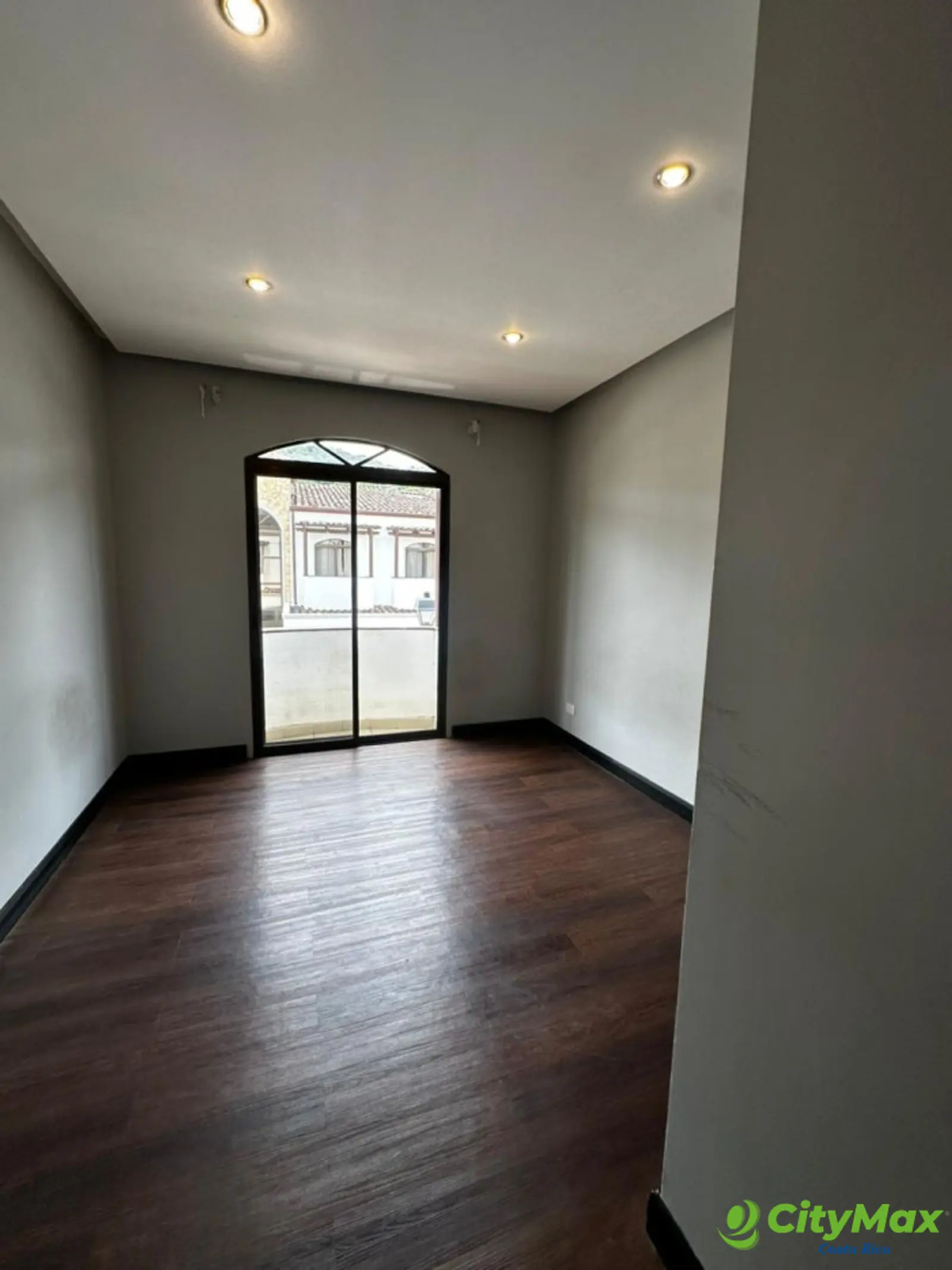 Hermosa Casa en Venta en Pozos de Santa Ana - foto 4