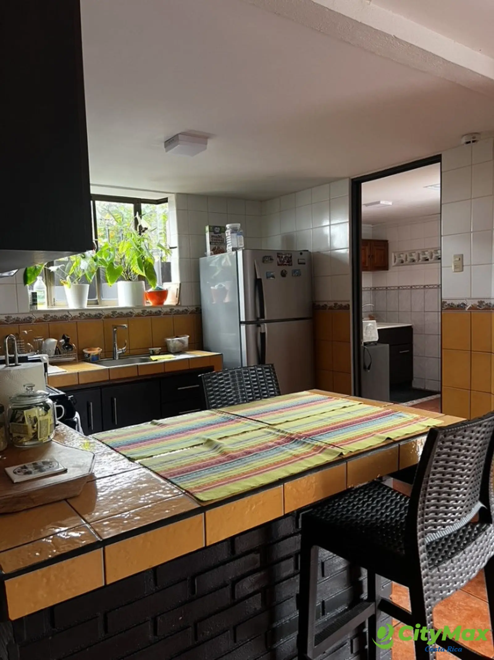 Hermosa casa esquinera en Venta en San Rafael Abajo - foto 4