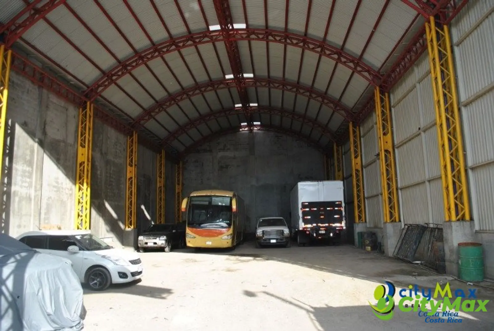 Venta de Plantel Techado en Desamparados, San José - foto 7