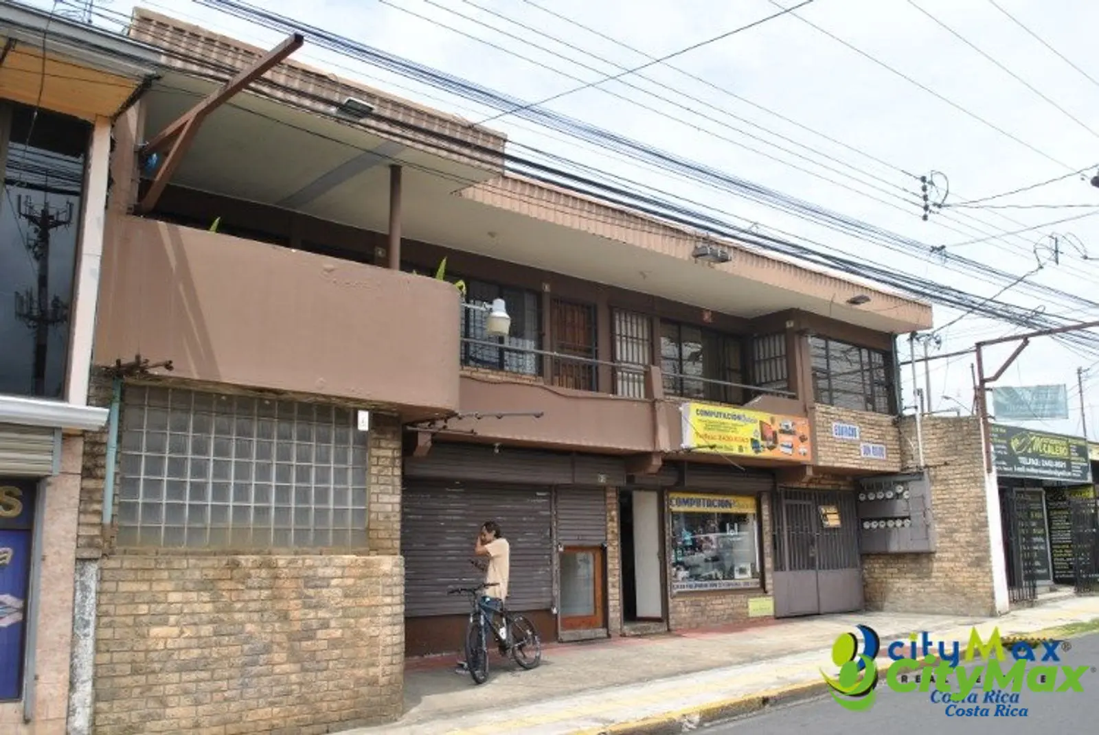 Edificio en Venta Locales y Apartamentos en Alajuela - foto 6