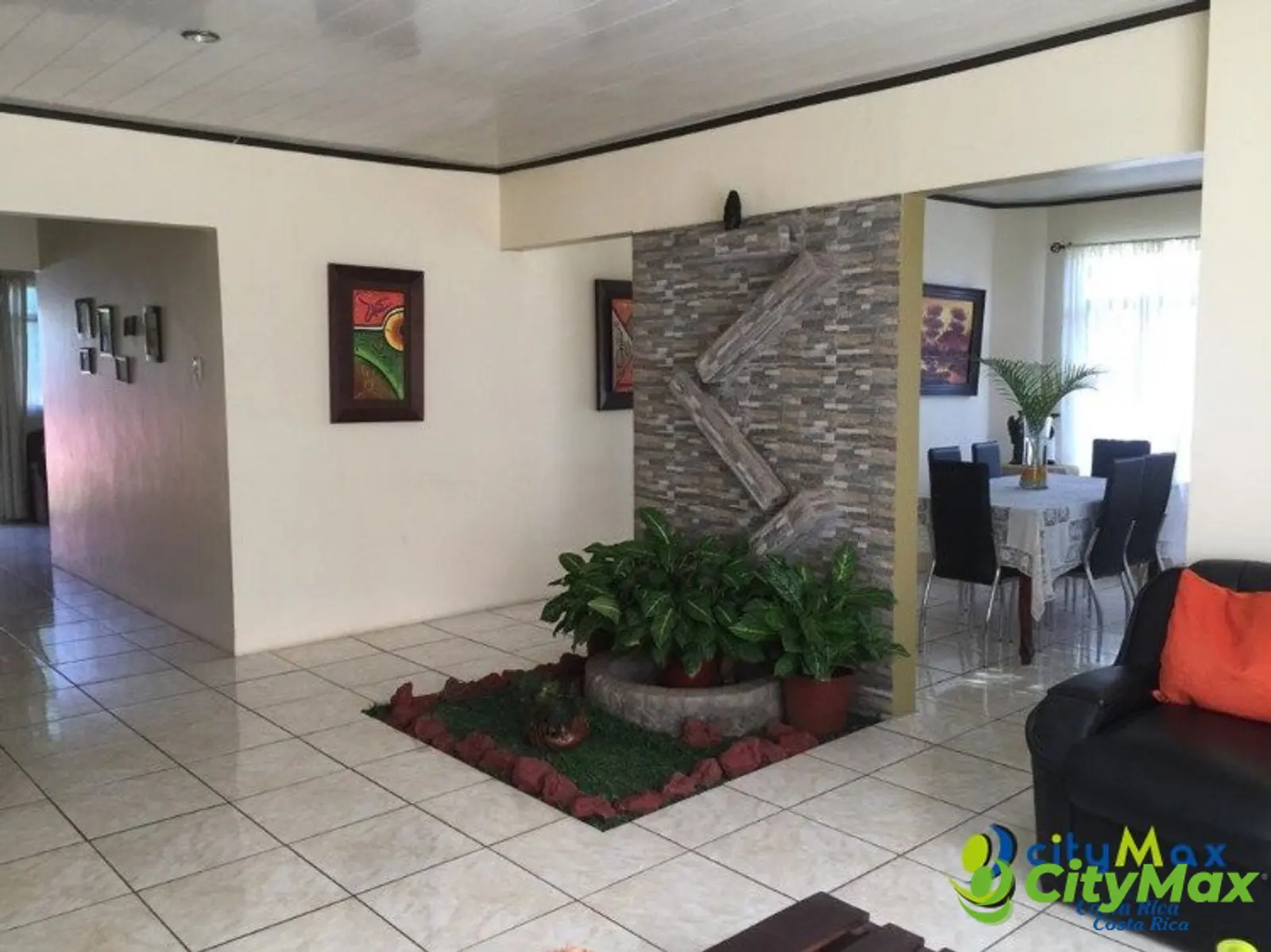 Se Vende casa de 760m2 de terreno ubicada en Esparza. - foto 2