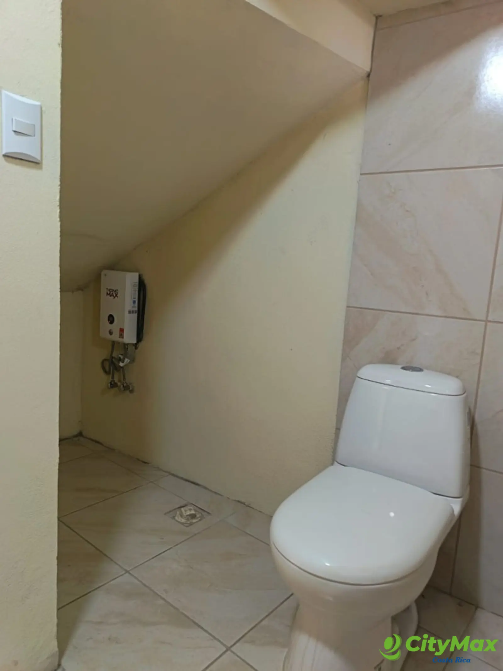 Alquiler de amplia y centrica casa en Escazú, San José - foto 23