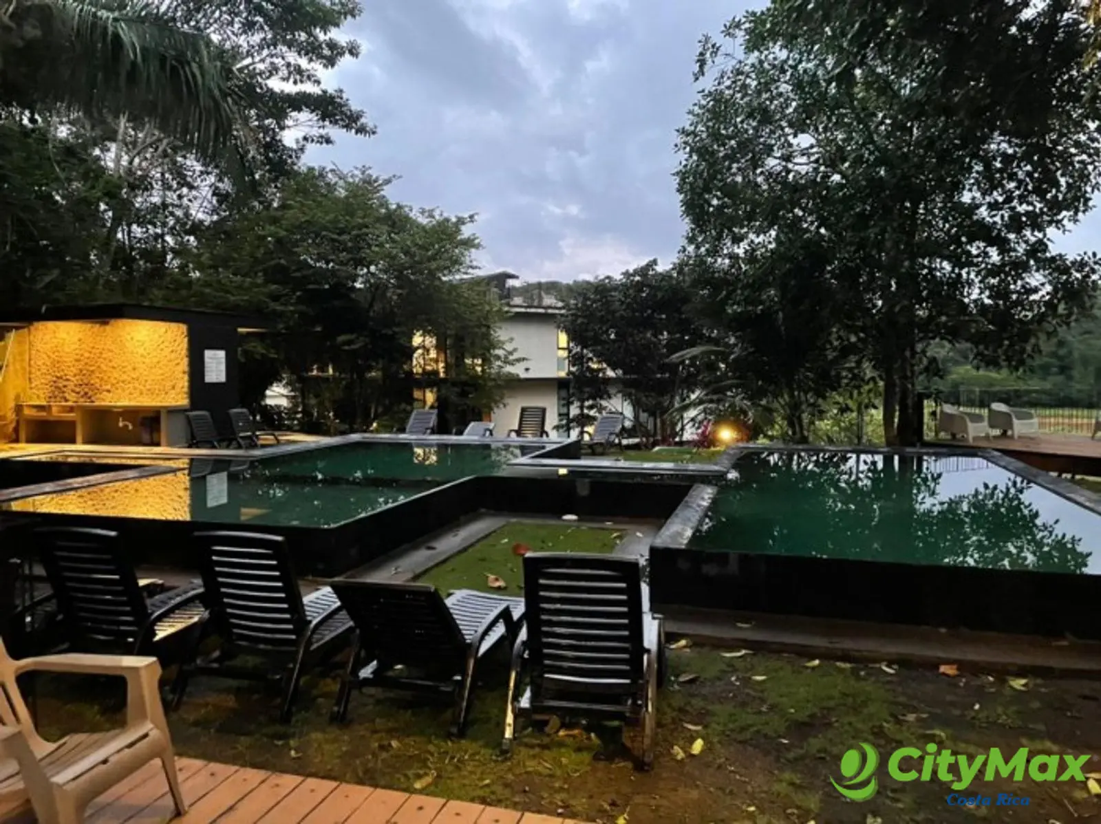 Venta Moderno Apartamento condominio Playa Hermosa - foto 2