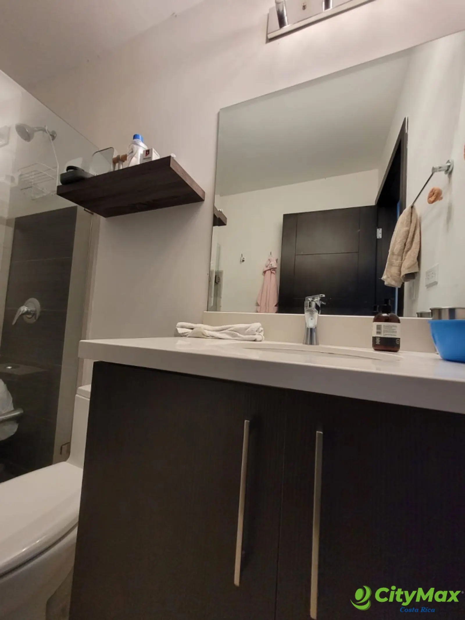 Apartamento en Venta en Torre en Granadilla Curridabat - foto 10