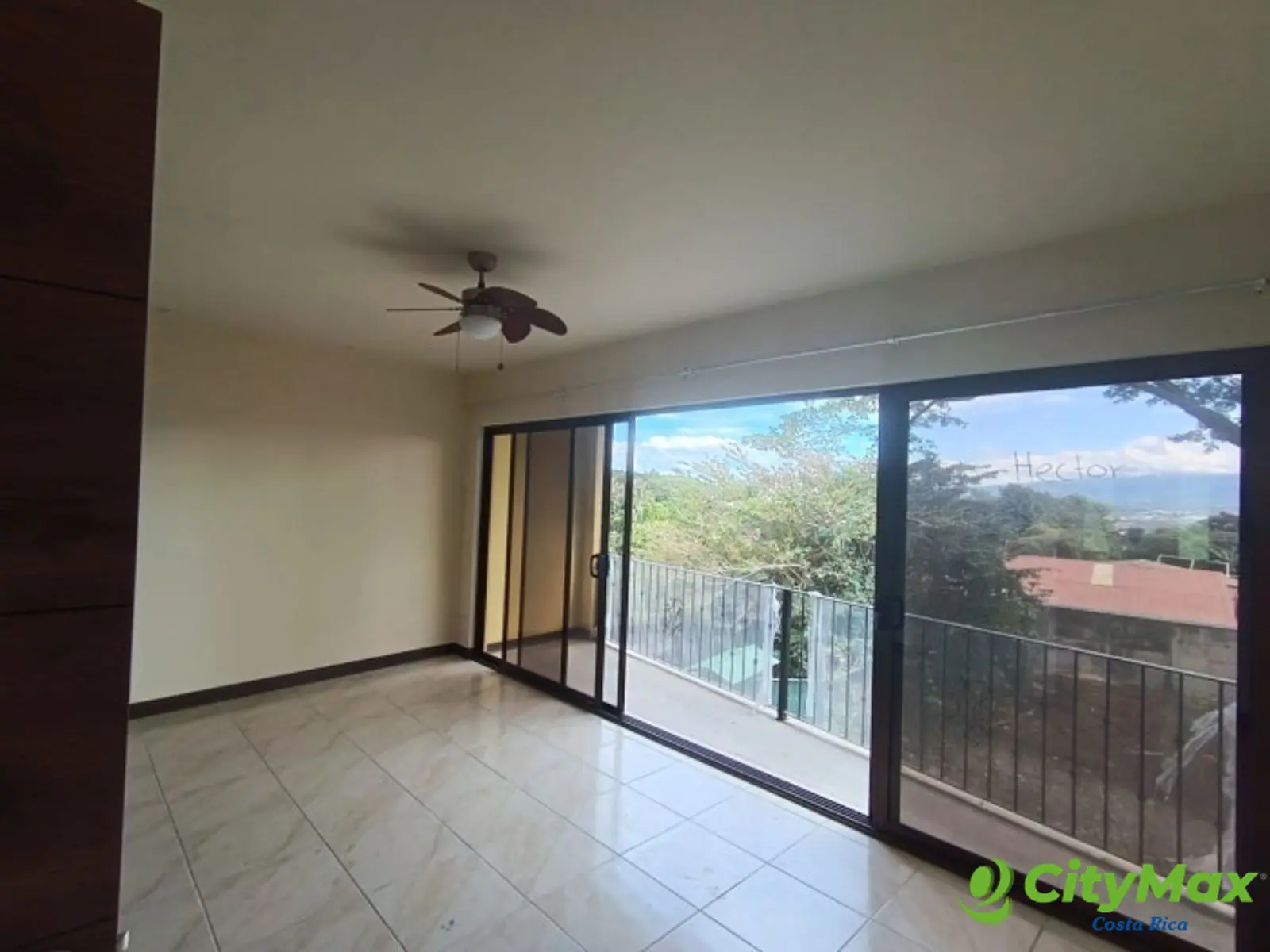 Alquiler de amplia y centrica casa en Escazú, San José - foto 17