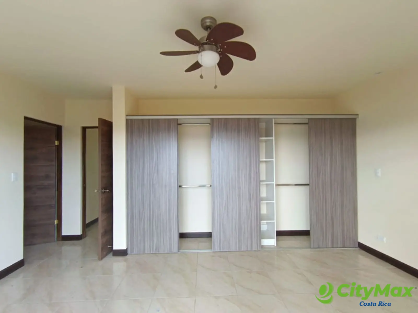 Alquiler de amplia y centrica casa en Escazú, San José - foto 18