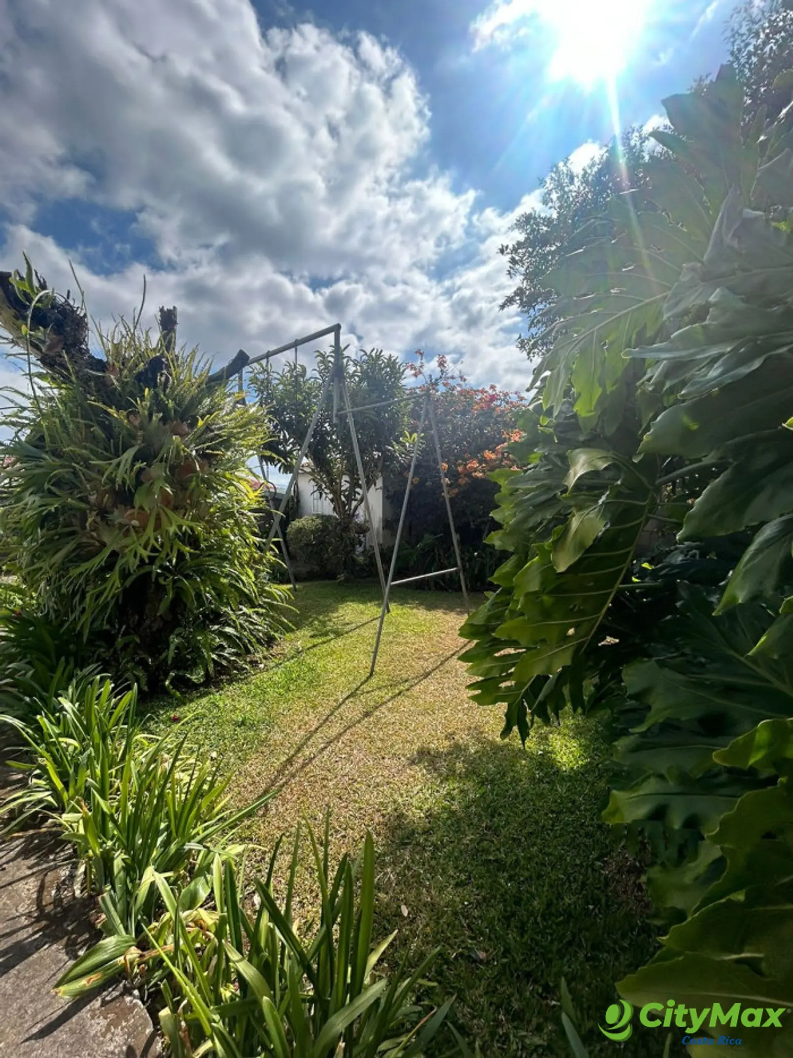 En venta y en Alquiler  hermosa casa en Heredia  - foto 4