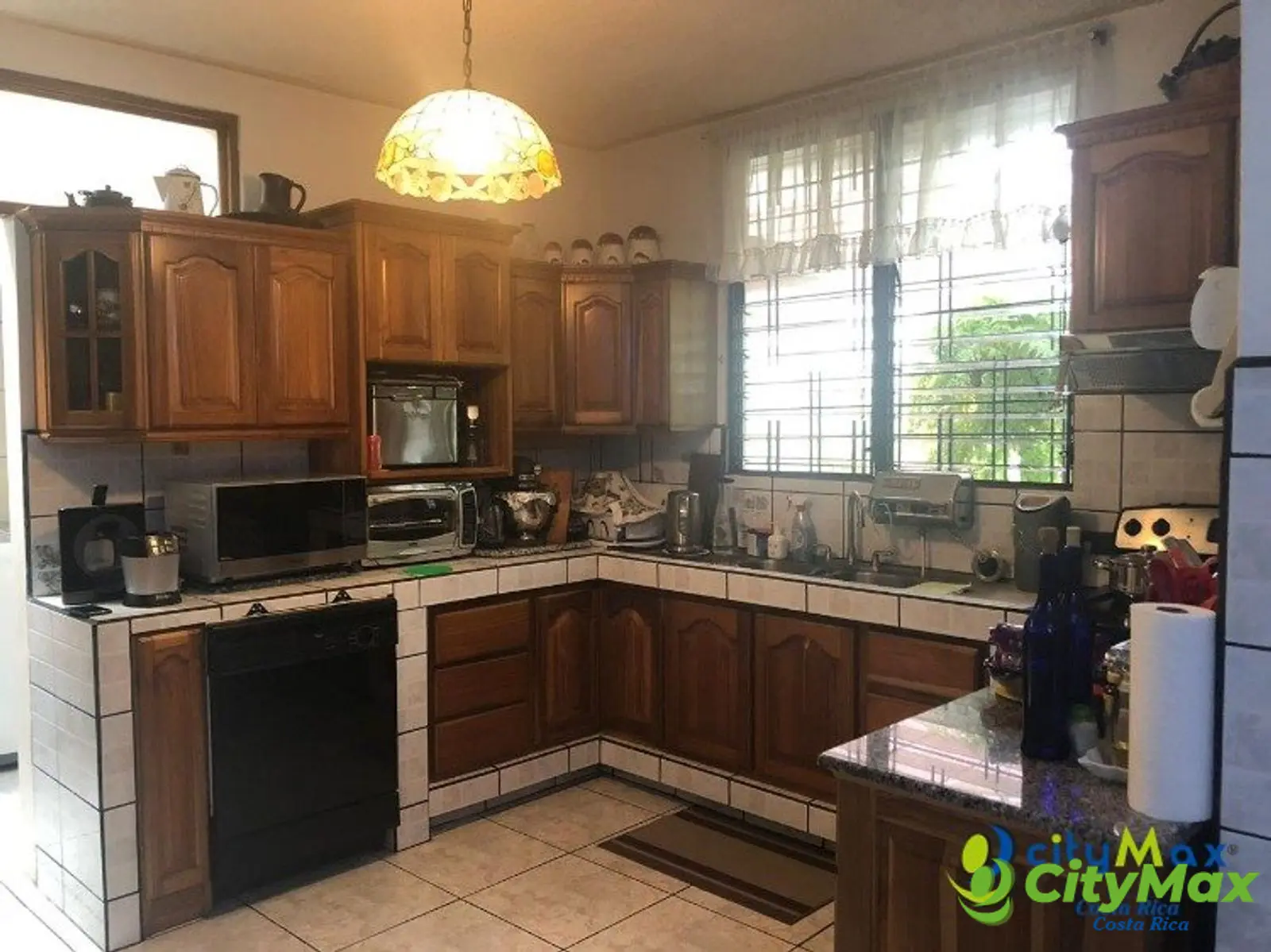 Casa en venta en Alajuela Centro, cercana a Pizza Hut. - foto 4