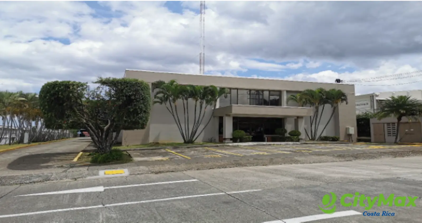 Oficinas en Alquiler con 1,056 m² en Barreal Heredia - foto 3