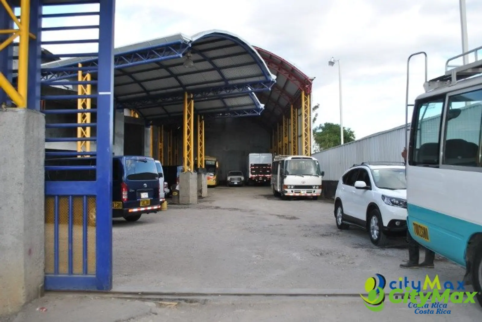 Venta de Plantel Techado en Desamparados, San José - foto 3