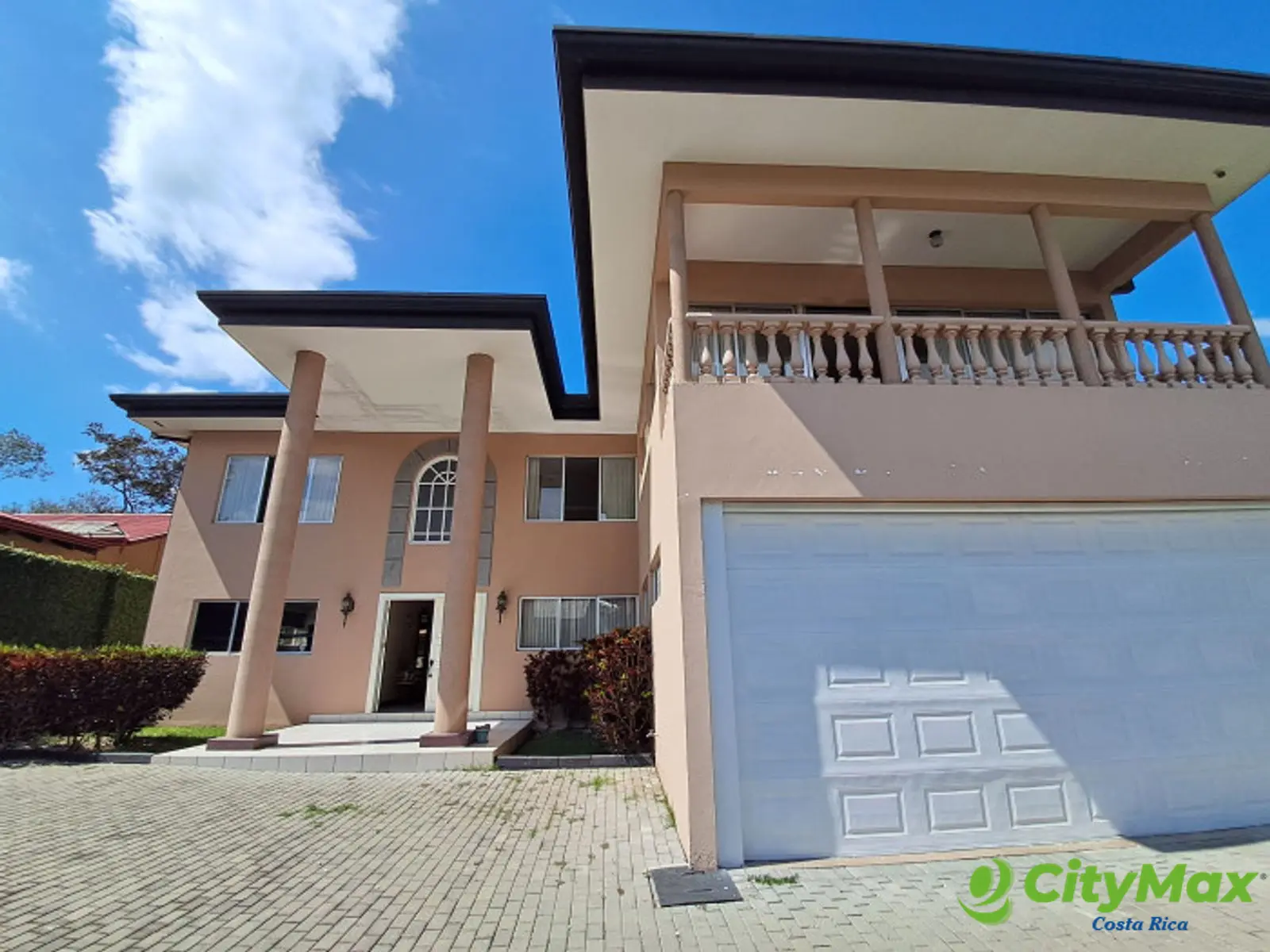 Hermosa casa quinta en venta en ciudad colón - foto 2