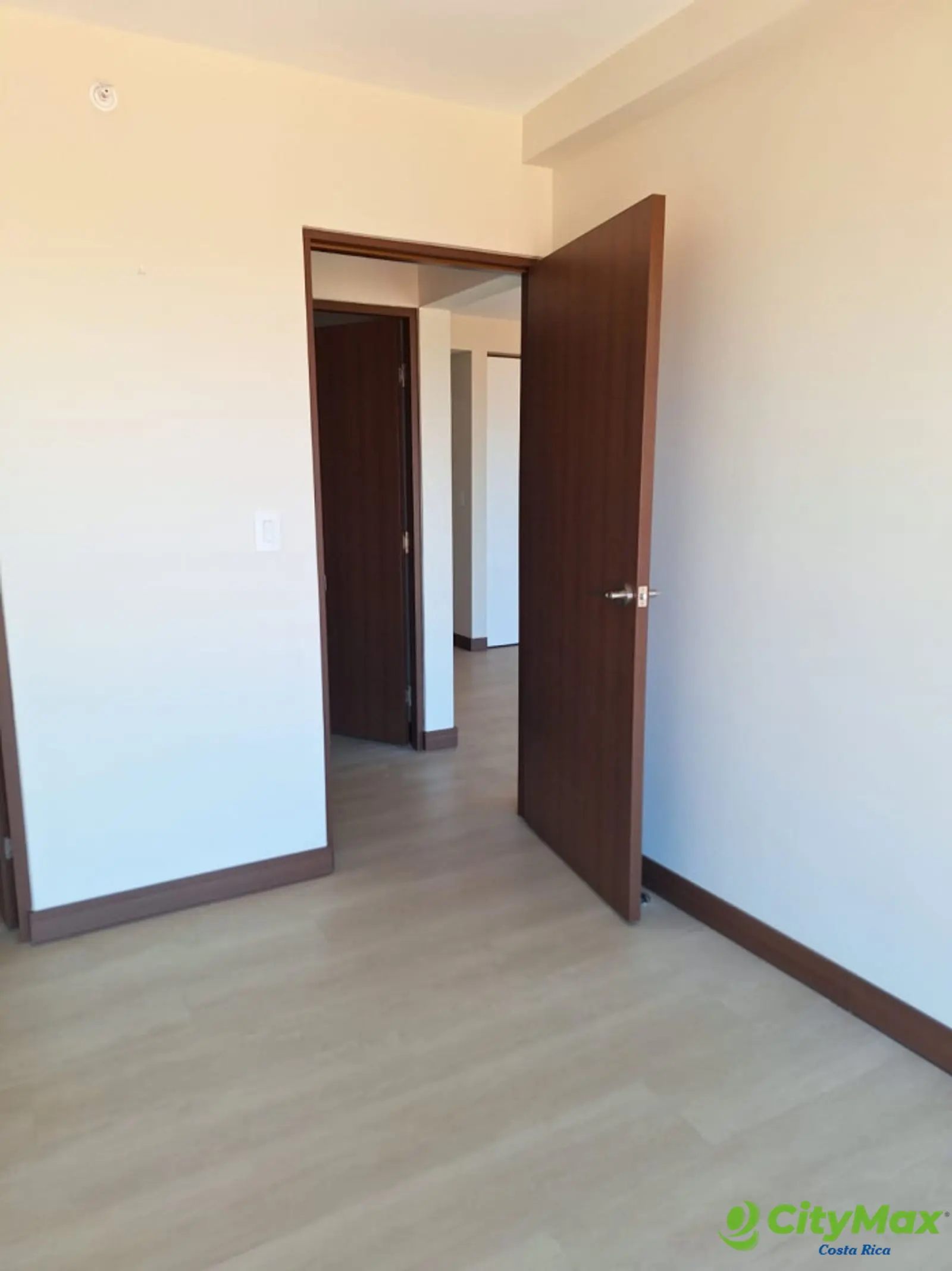 Apartamento en Renta en Condominio en la Uruca San José - foto 2