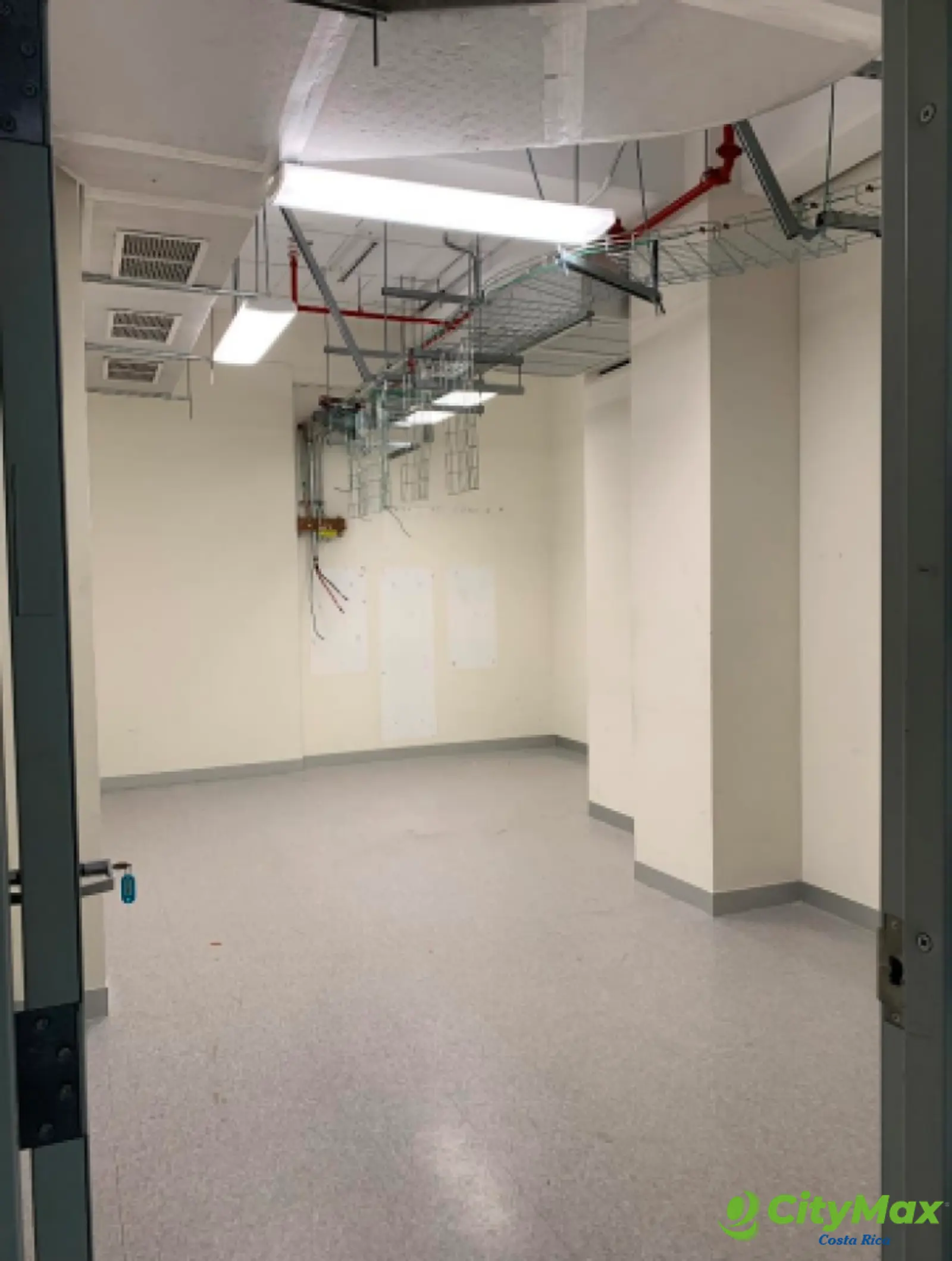 Amplia Oficina En Alquiler de 3,133m² en Belén - foto 18