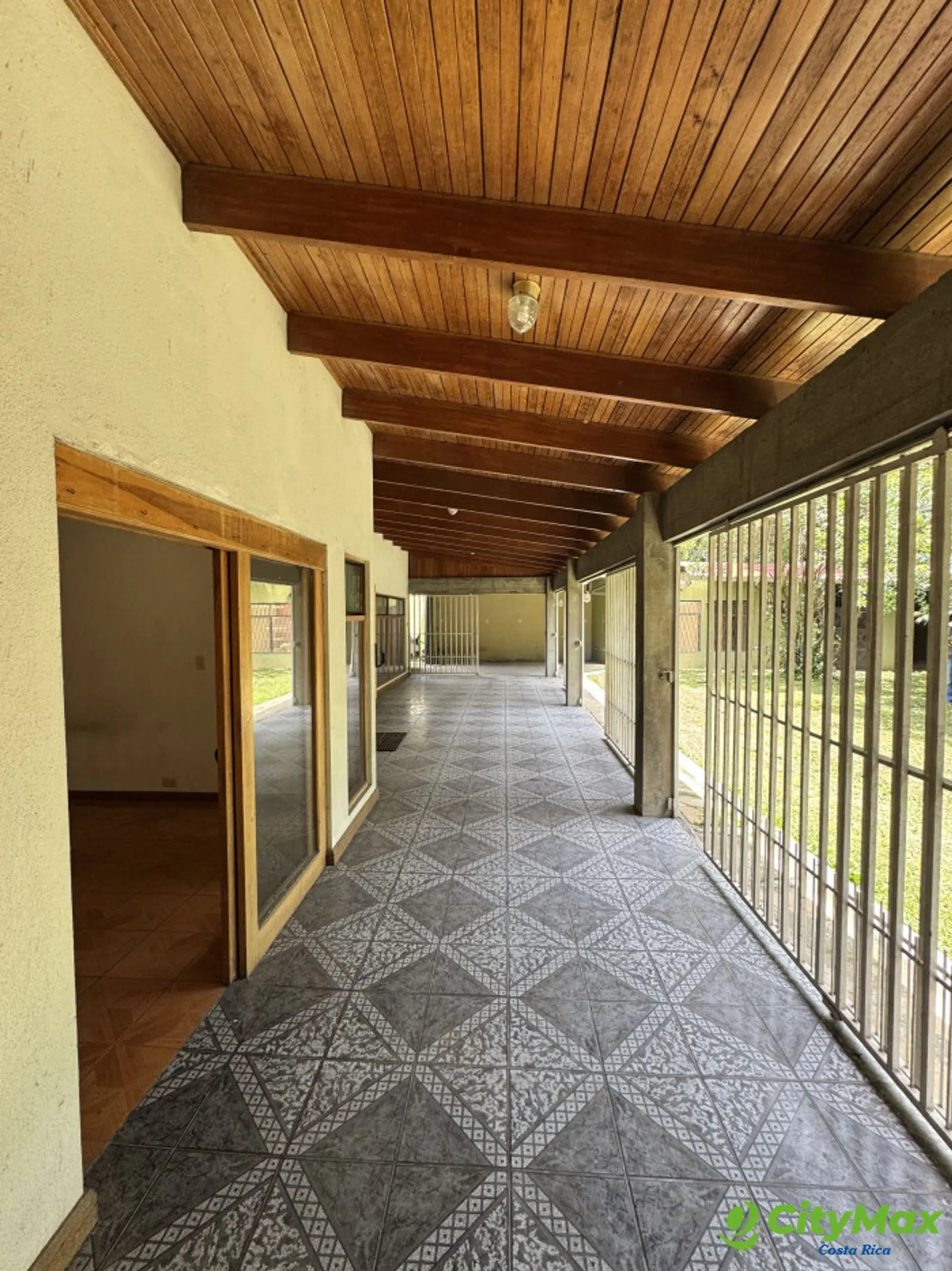 Casa amplia en venta en Guachipelín de Escazú - foto 17