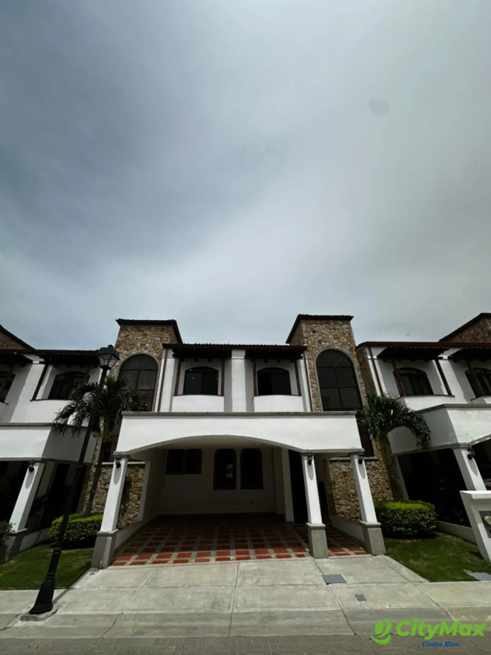 Hermosa Casa en Venta en Pozos de Santa Ana - foto 14