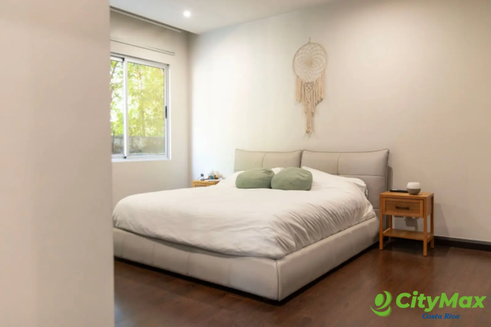 Apartamento en Venta en Escazú para Residencia o renta - foto 3
