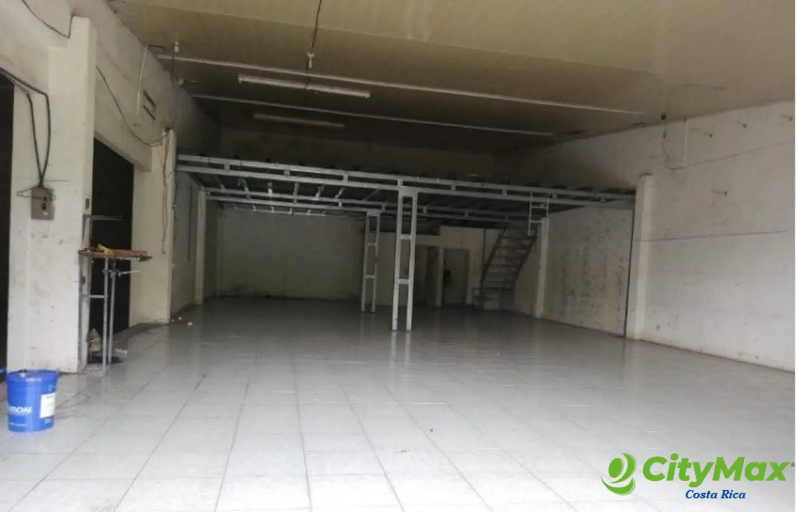 Local en Alquiler en Guápiles con Excelente Ubicación - foto 2