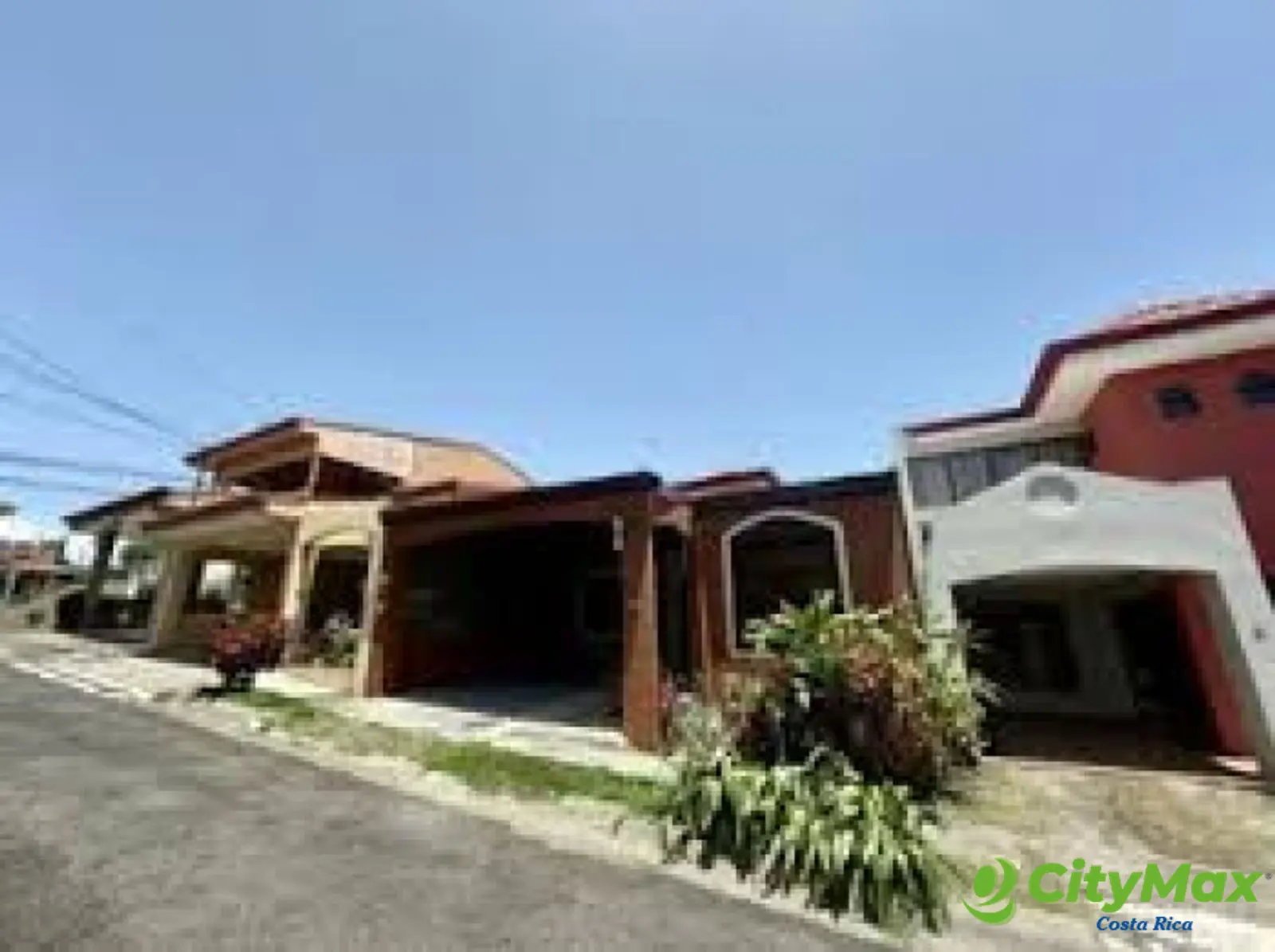 Espectacular Casa en Venta en Mercedes Norte de Heredia - foto 15