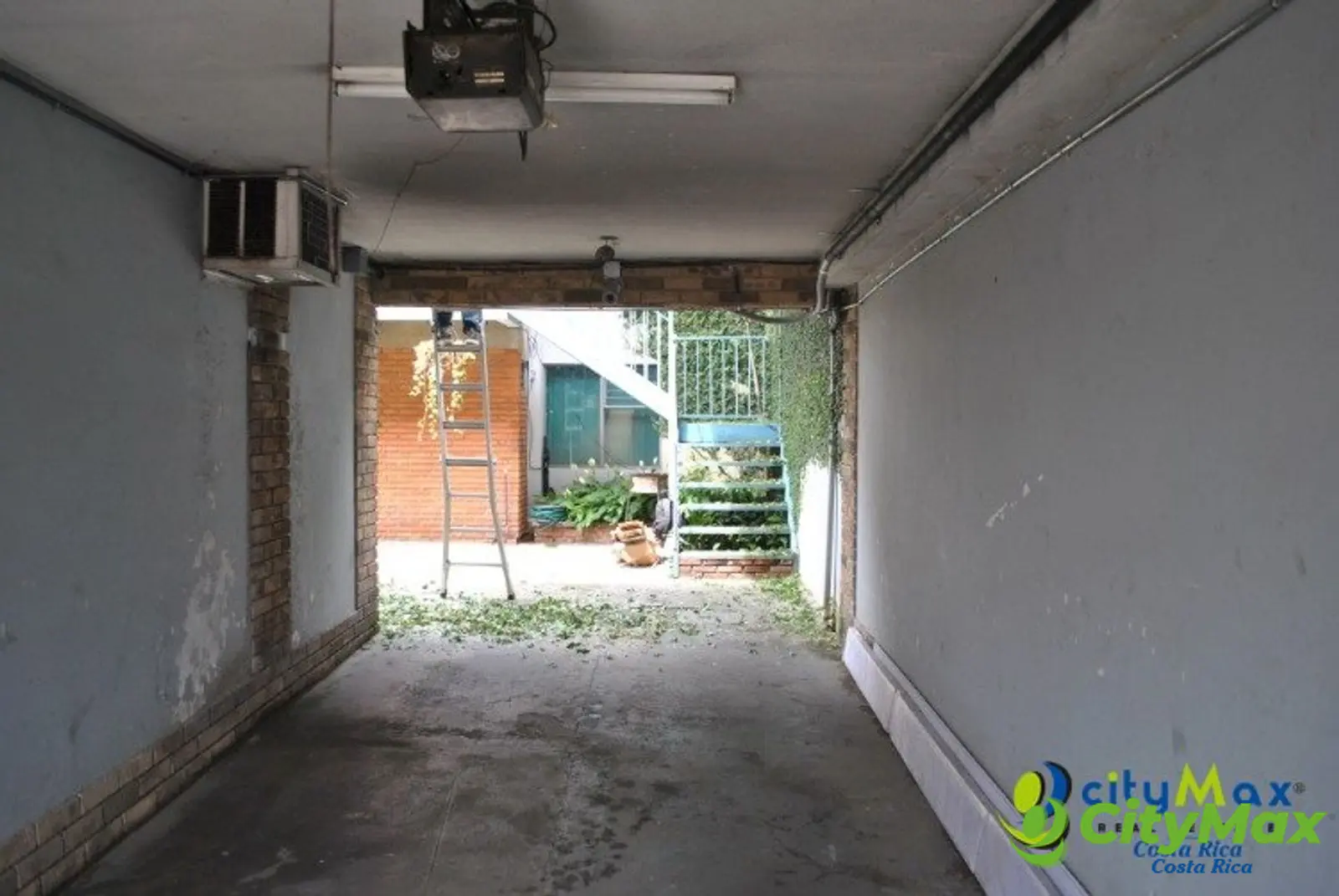 Edificio en Venta Locales y Apartamentos en Alajuela - foto 5