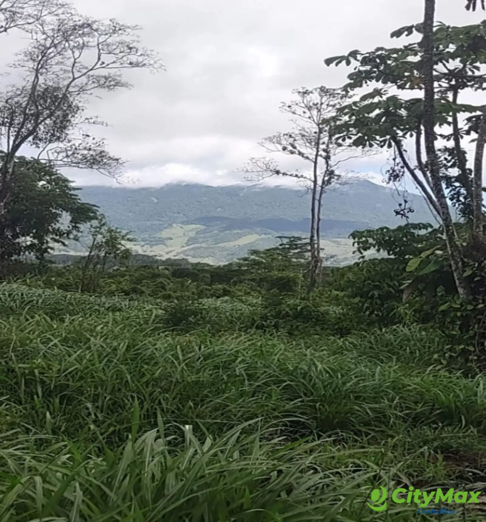 Lotes en venta en Proyecto en Llanos del Miravalles - foto 10