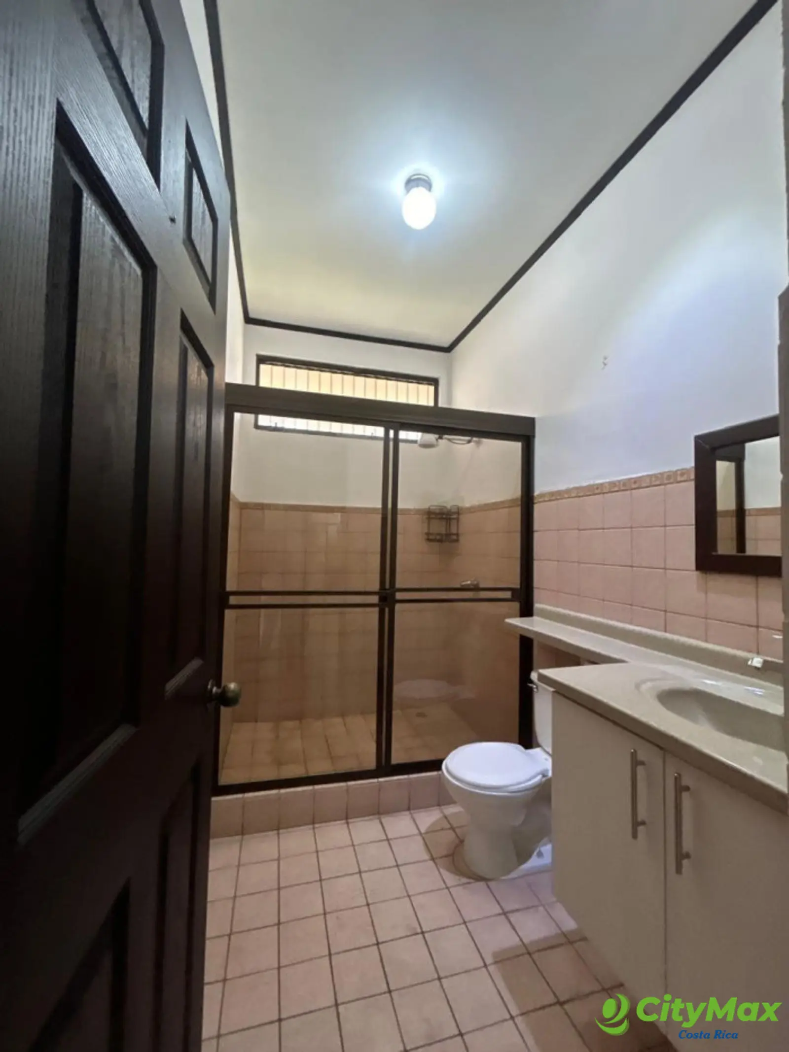 Venta de hermosa casa en Heredia Mercedes Norte  - foto 15