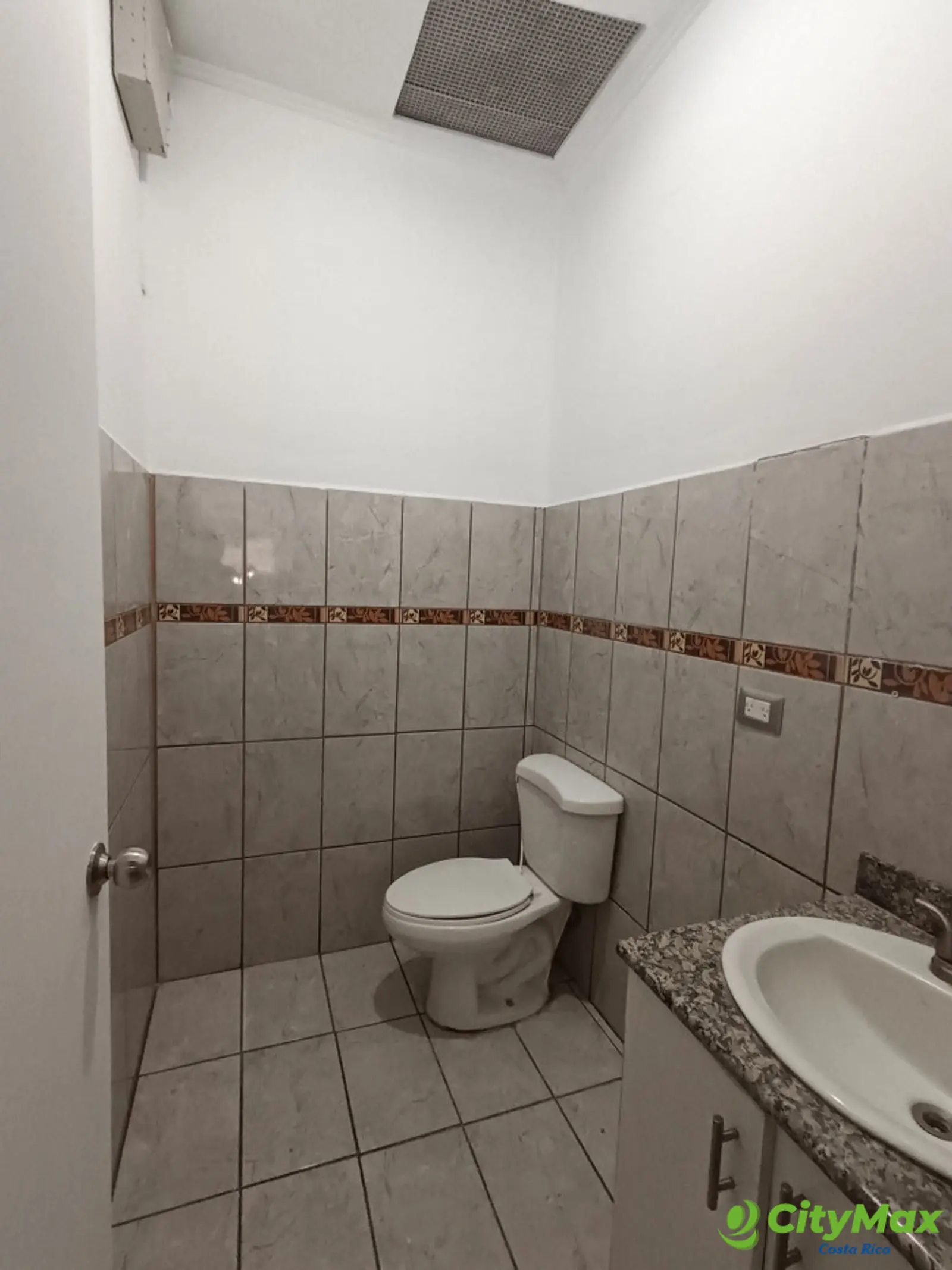 Oficina Comercial en Renta en San Rafael, Escazú, San José - foto 7